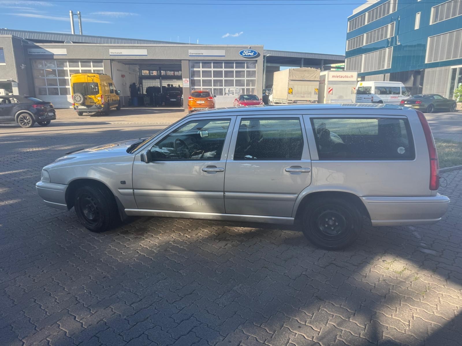 VOLVO 2.520V