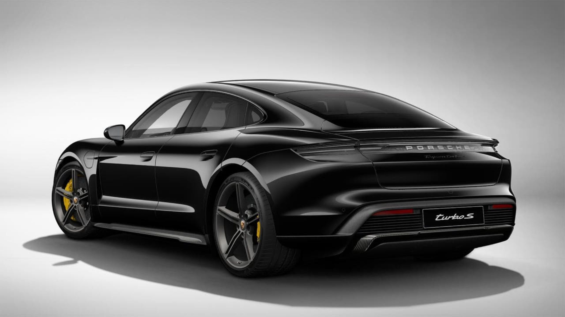 PORSCHE Taycan Turbo S-showroom-element-2