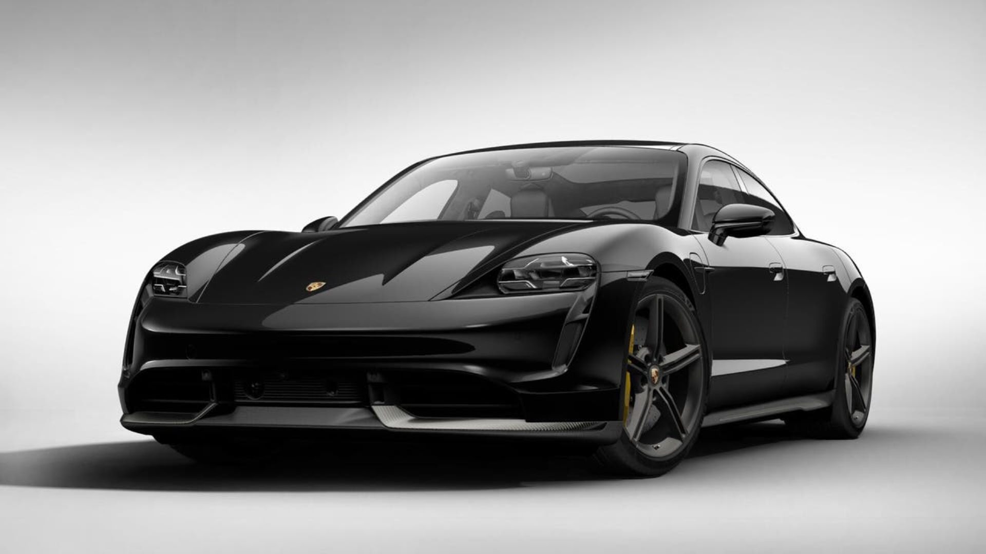 PORSCHE Taycan Turbo S