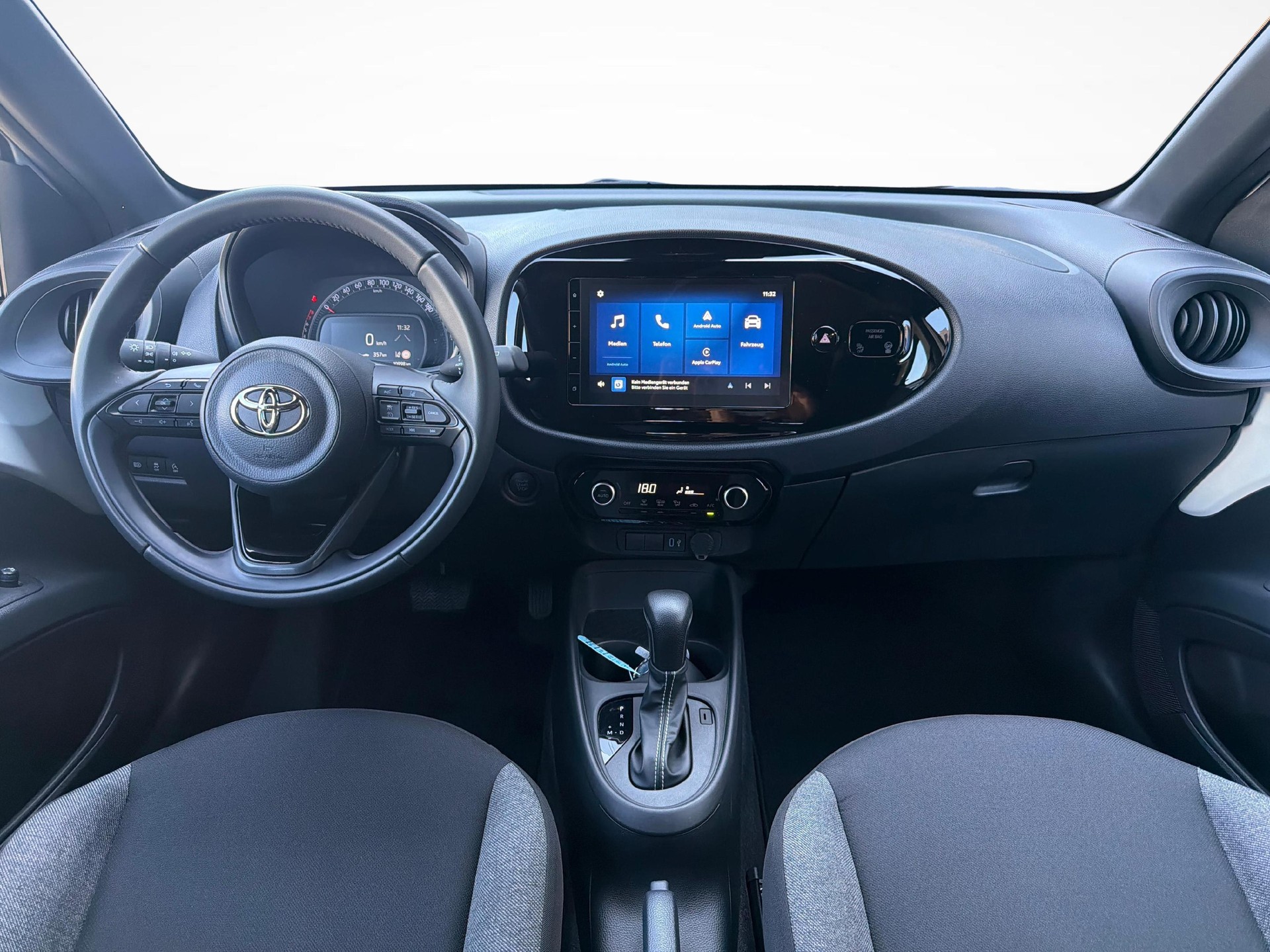 TOYOTA Aygo X 1.0 VVT-i Comfort-image-8