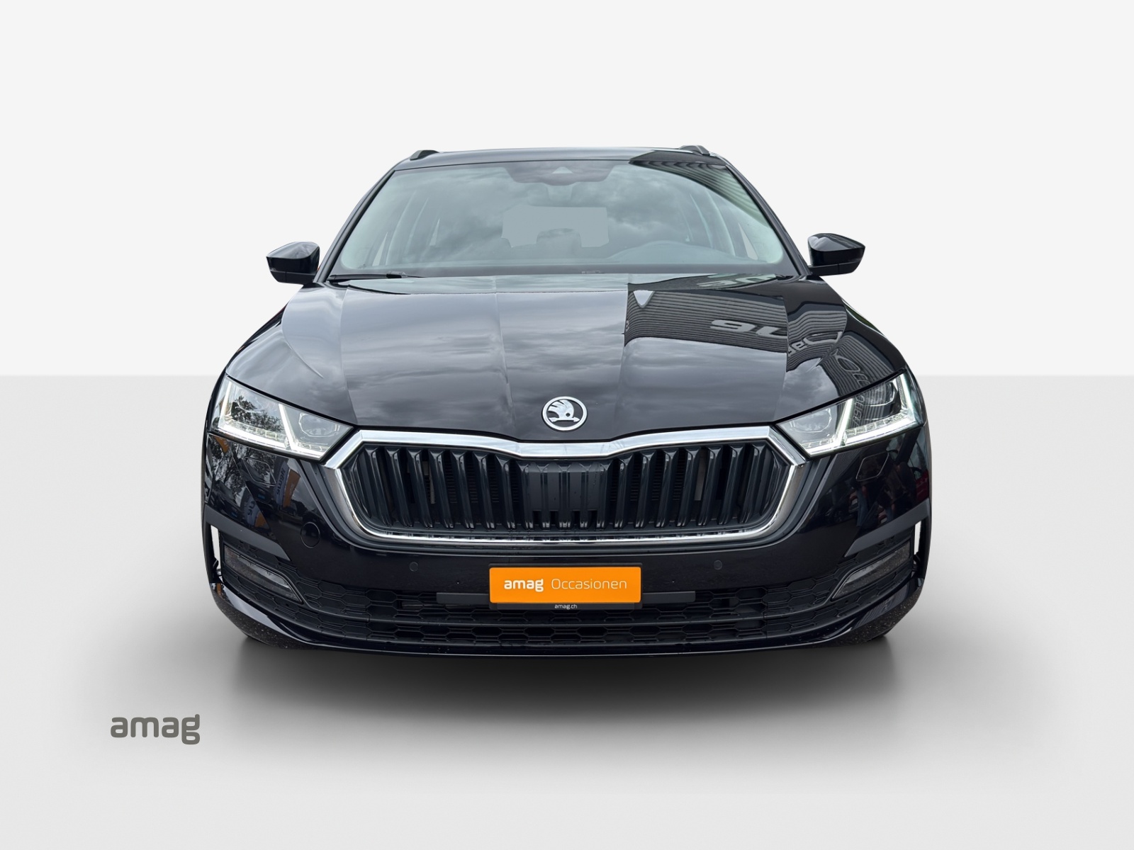 SKODA Octavia Combi 1.5 TSI mHEV DSG Ambition-image-6