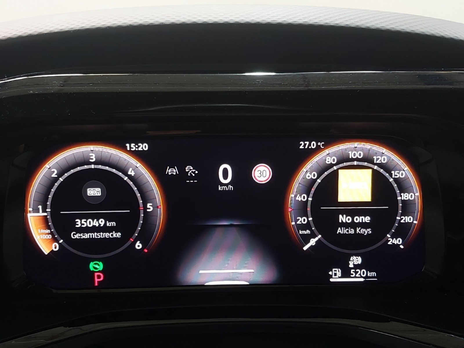 VW Multivan 2.0 TDI Style DSG Lang-image-9
