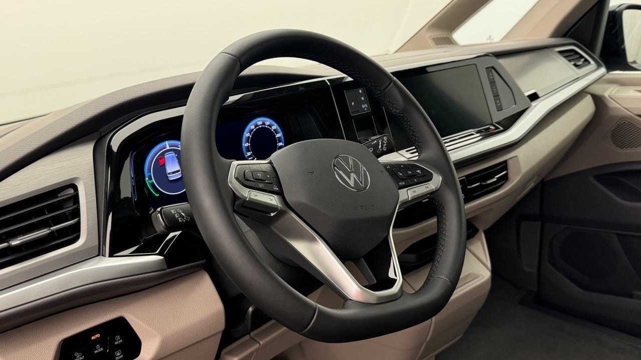 VW Multivan 1.5 eHybrid Life Edition 4Motion DSG-image-6