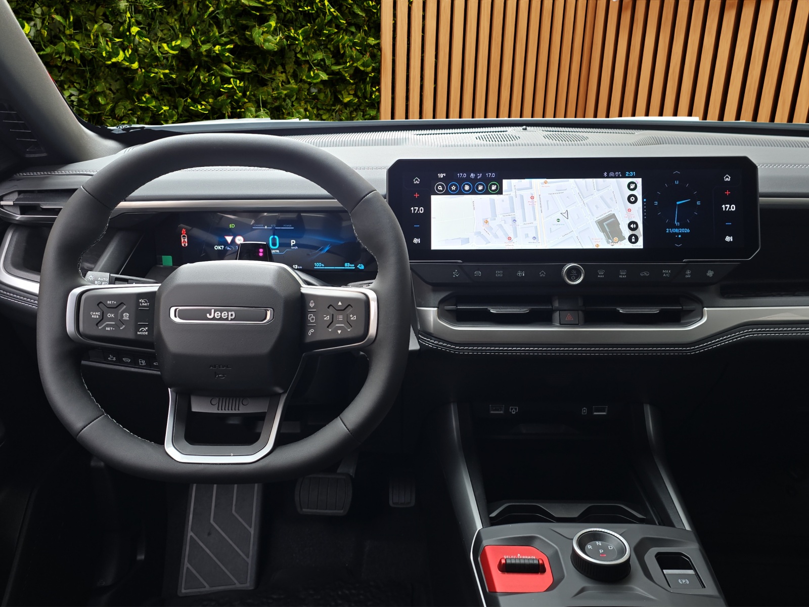 JEEP Compass 1.6 T PHEV Summit-image-12