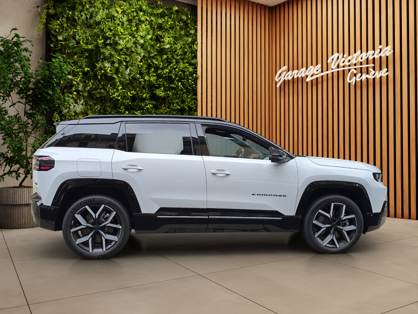 JEEP Compass 1.6 T PHEV Summit-image-6