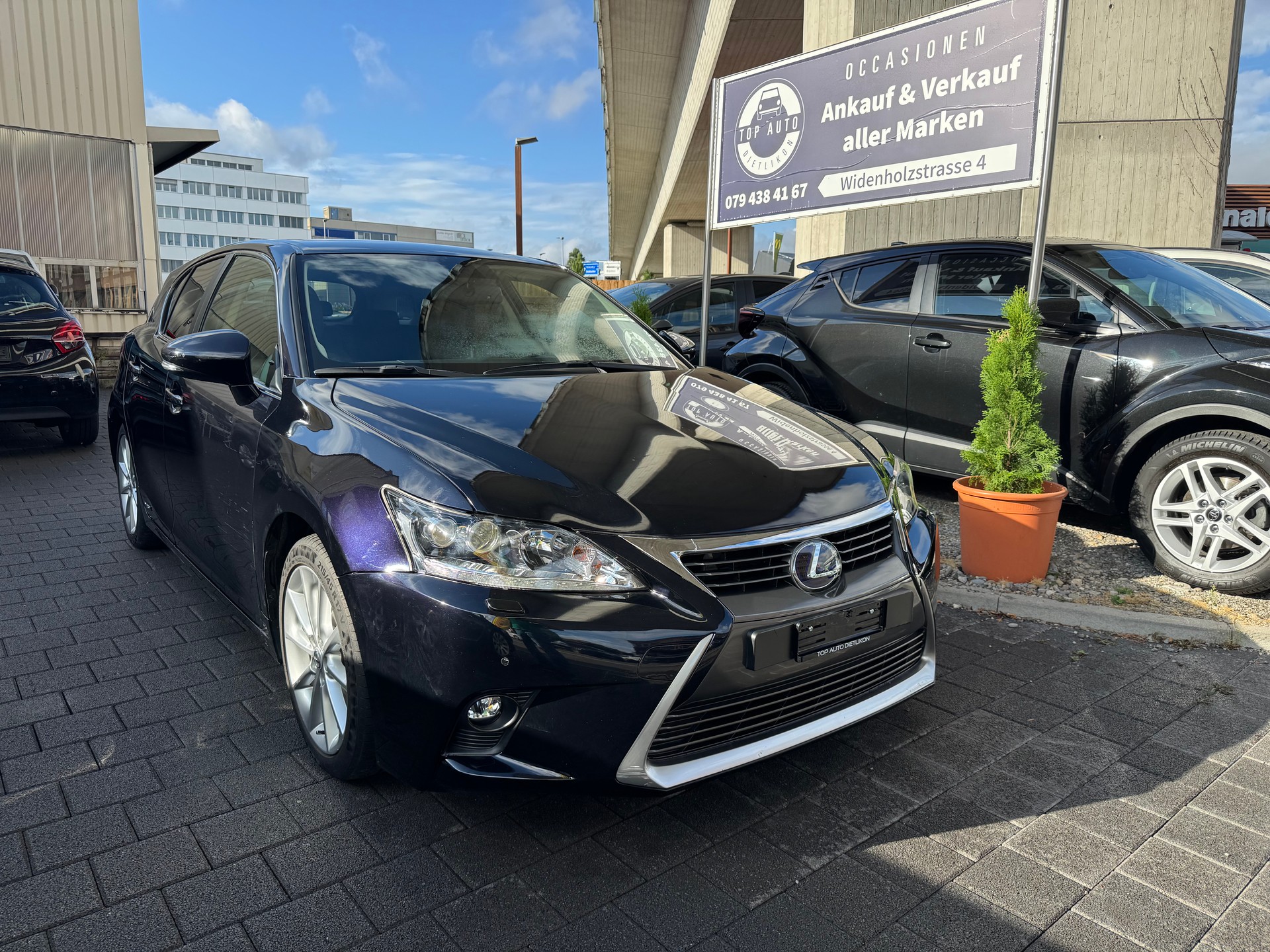 LEXUS CT 200h 1.8 comfort CVT-image-0