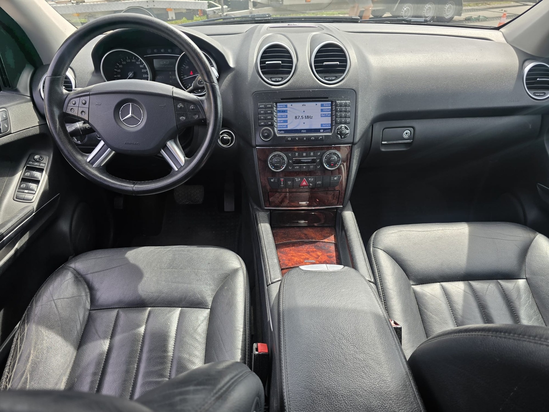 MERCEDES-BENZ ML 350 4Matic 7G-Tronic-image-12