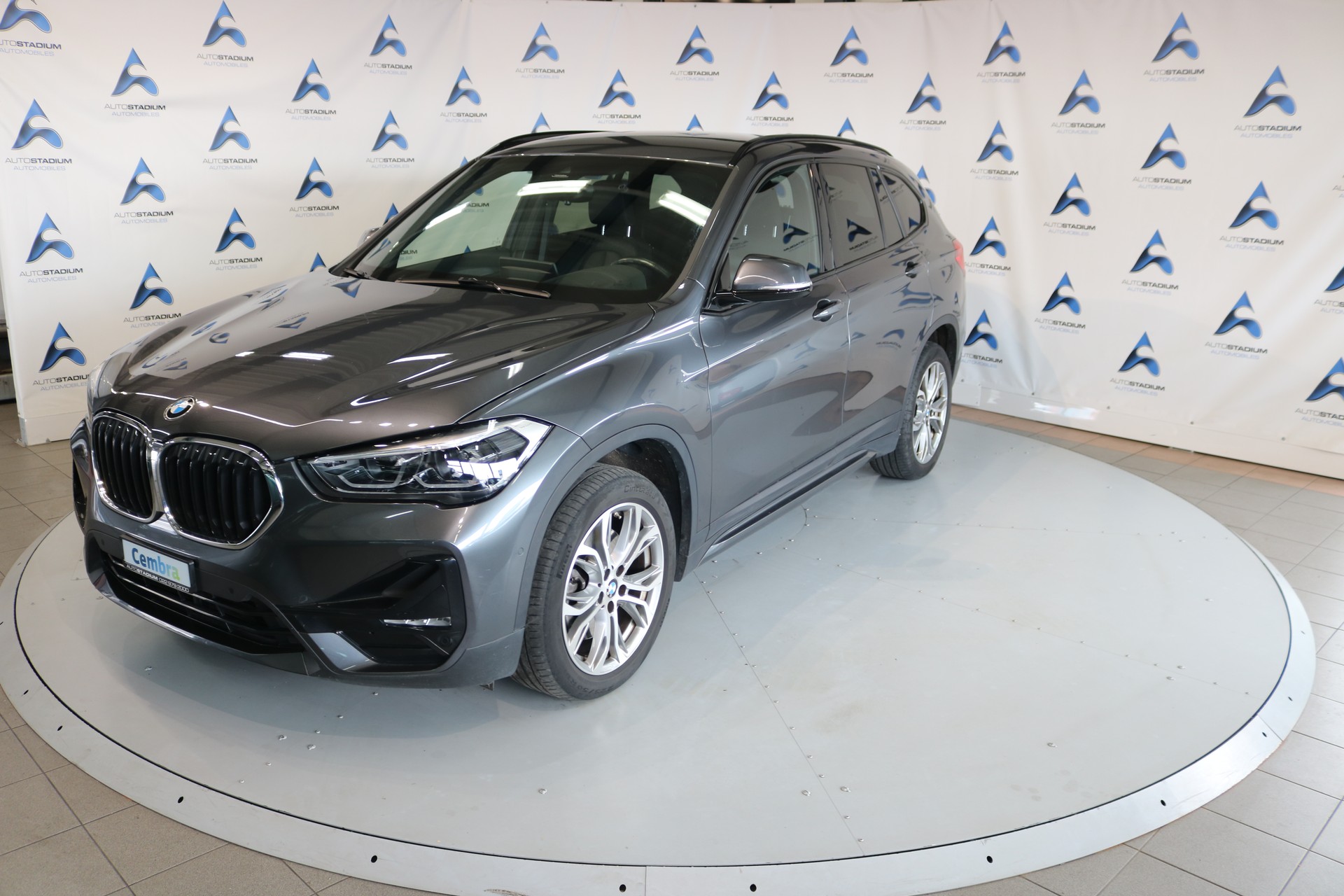 BMW X1 xDrive 20d Sport Line Steptronic-image-13