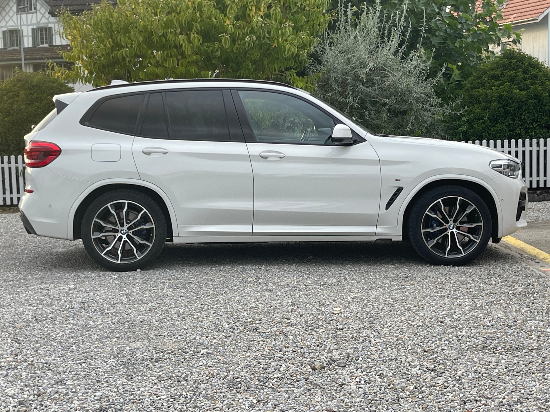 BMW X3 M40d 48V Pure M Sport Steptronic-image-4