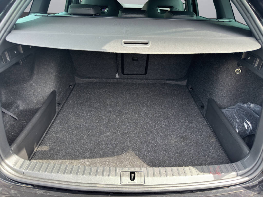 SKODA Octavia Combi 2.0 TSI SportLine 4x4 DSG-image-14