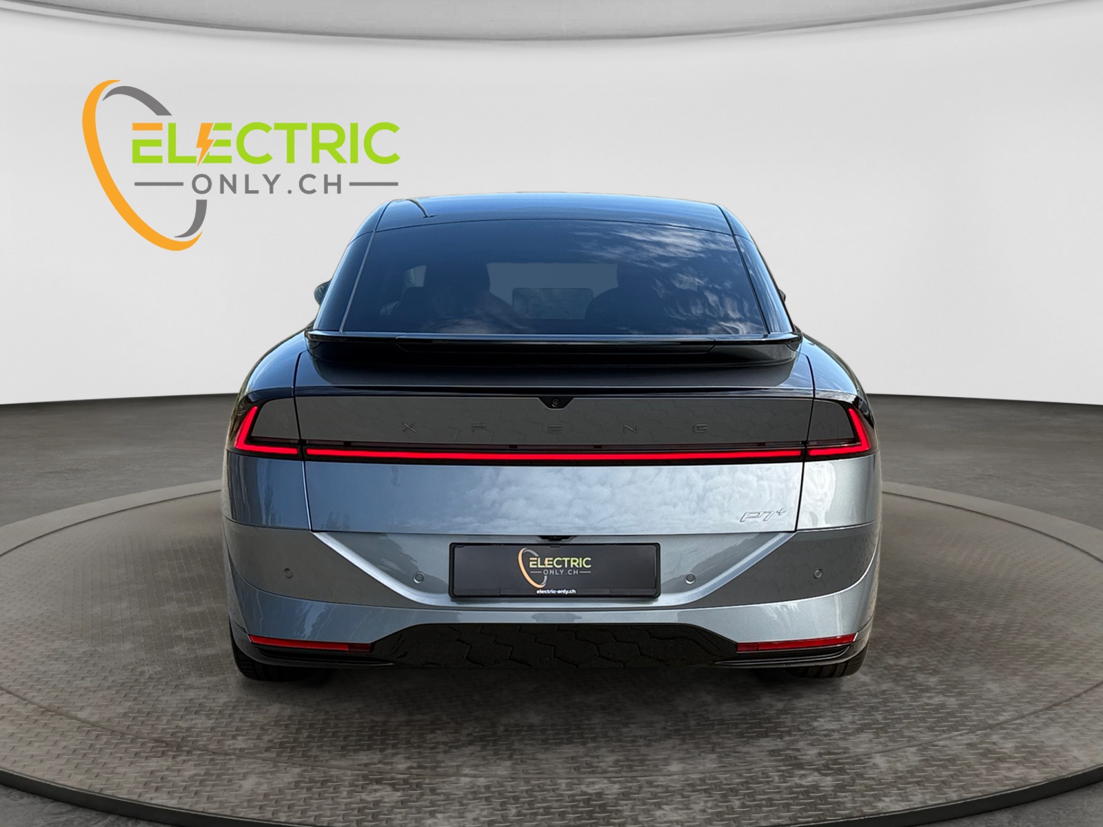 XPENG P7+ Long Range RWD 74.9kWh-showroom-element-3
