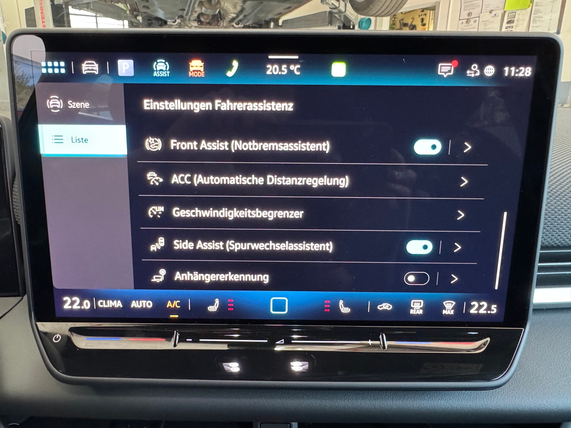 VW T-Roc 1.5 eTSI mHEV R-Line DSG-image-12