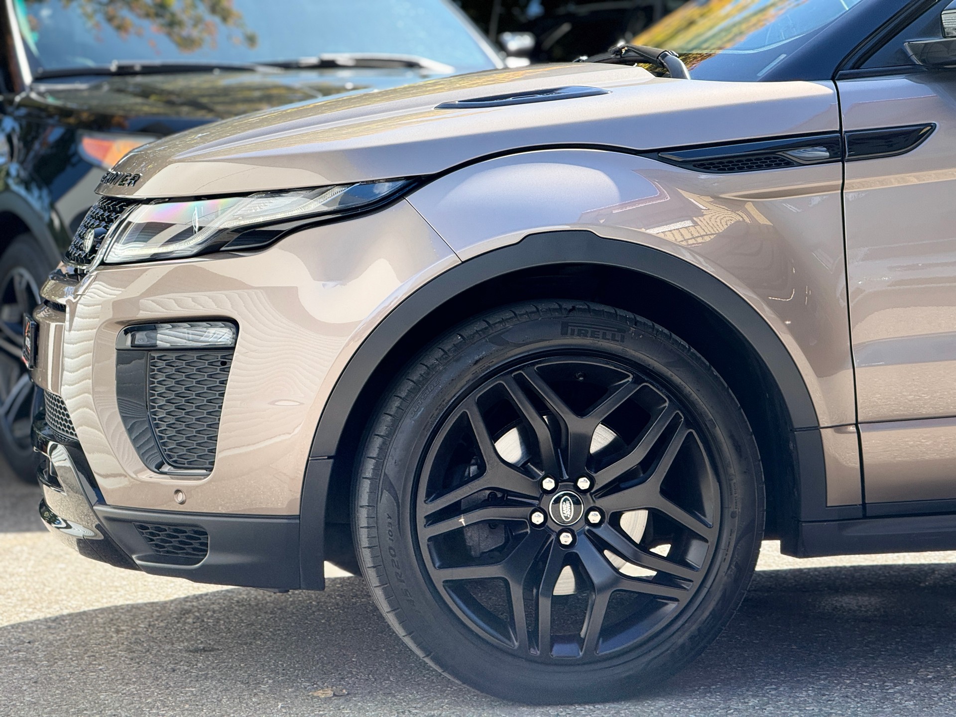 LAND ROVER Range Rover Evoque 2.0 TD4 HSE Dynamic AT9-image-6