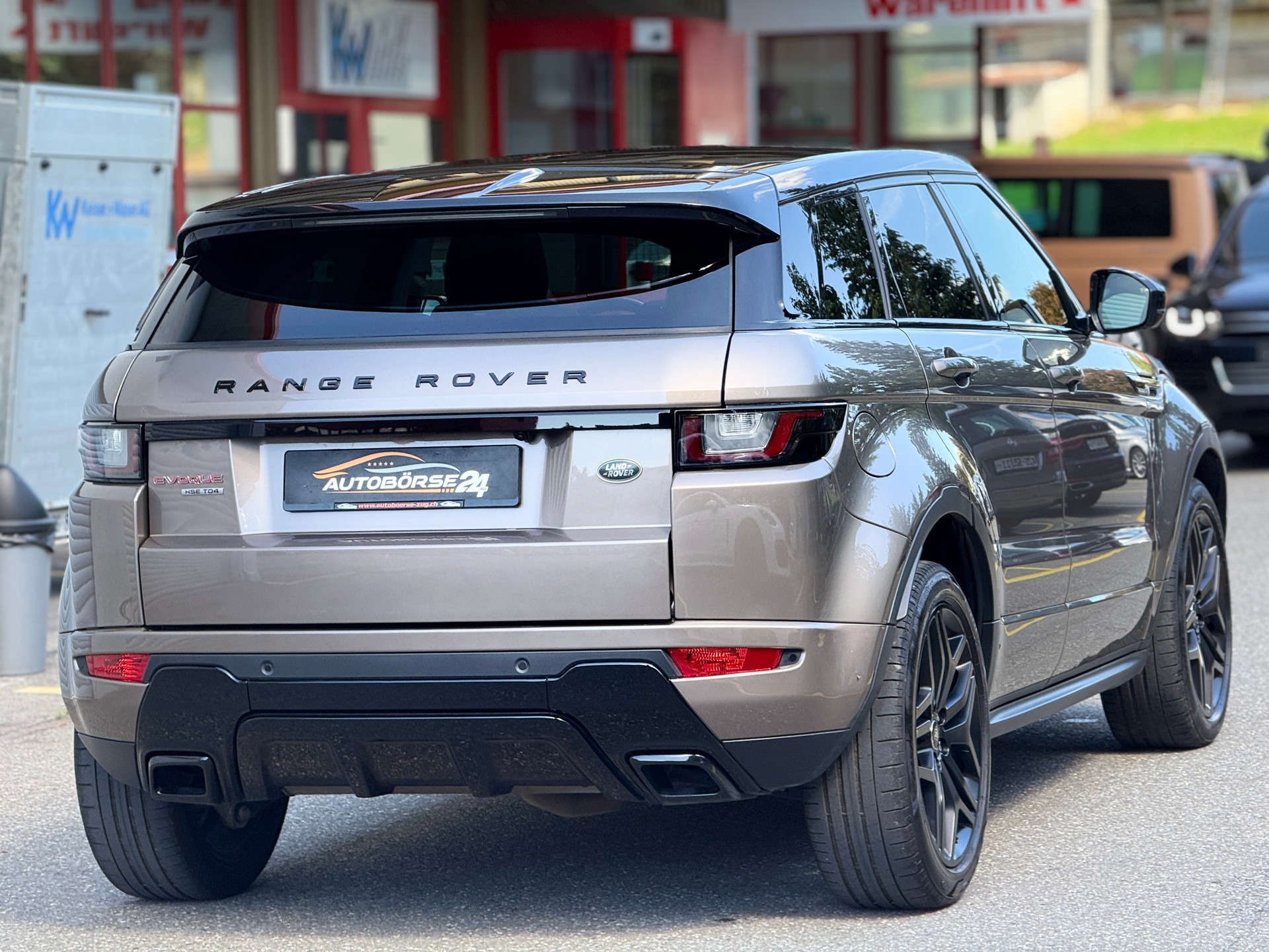 LAND ROVER Range Rover Evoque 2.0 TD4 HSE Dynamic AT9-image-4
