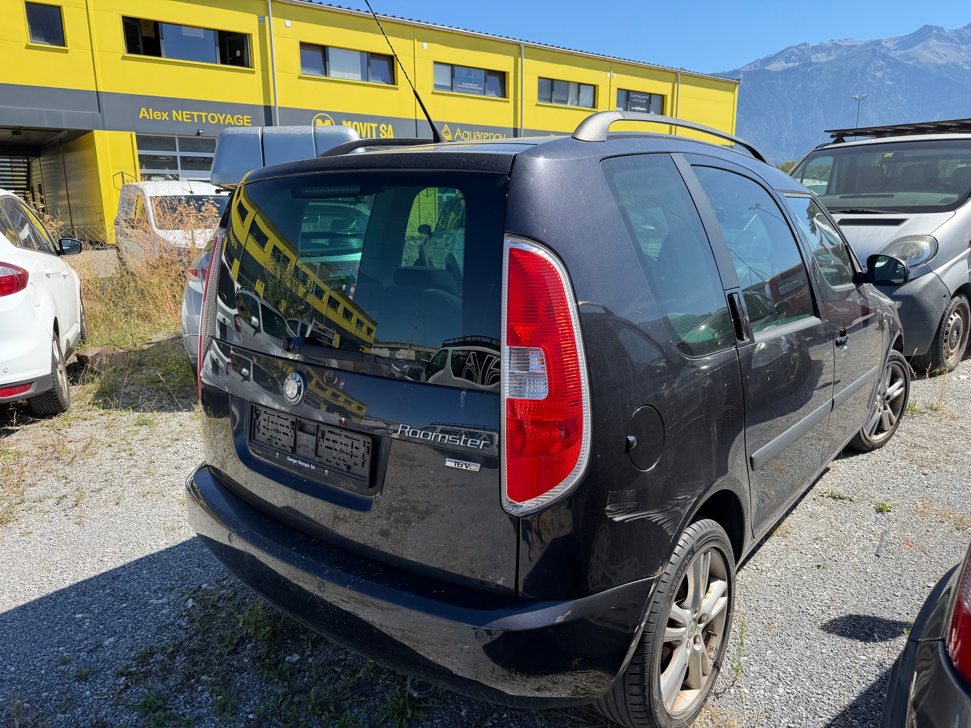SKODA Roomster 1.6 Style-image-6