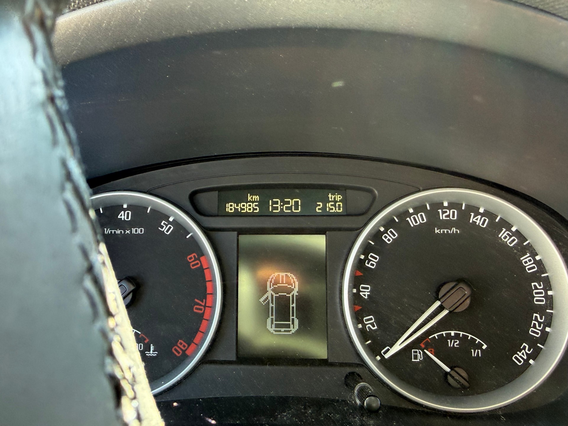 SKODA Roomster 1.6 Style-image-10