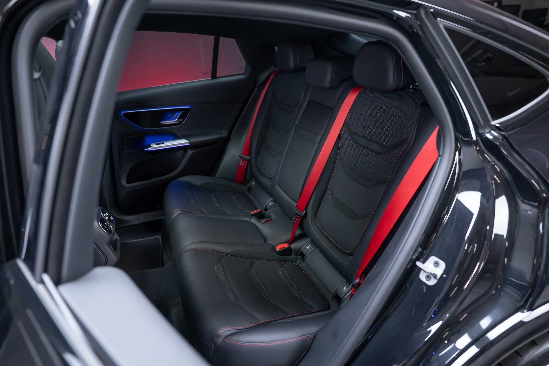 MERCEDES-BENZ GLC 43 AMG Executive Edition 4matic Coupé / Panorama-Glasdach / HeadUp / Performance-Sitze-image-23
