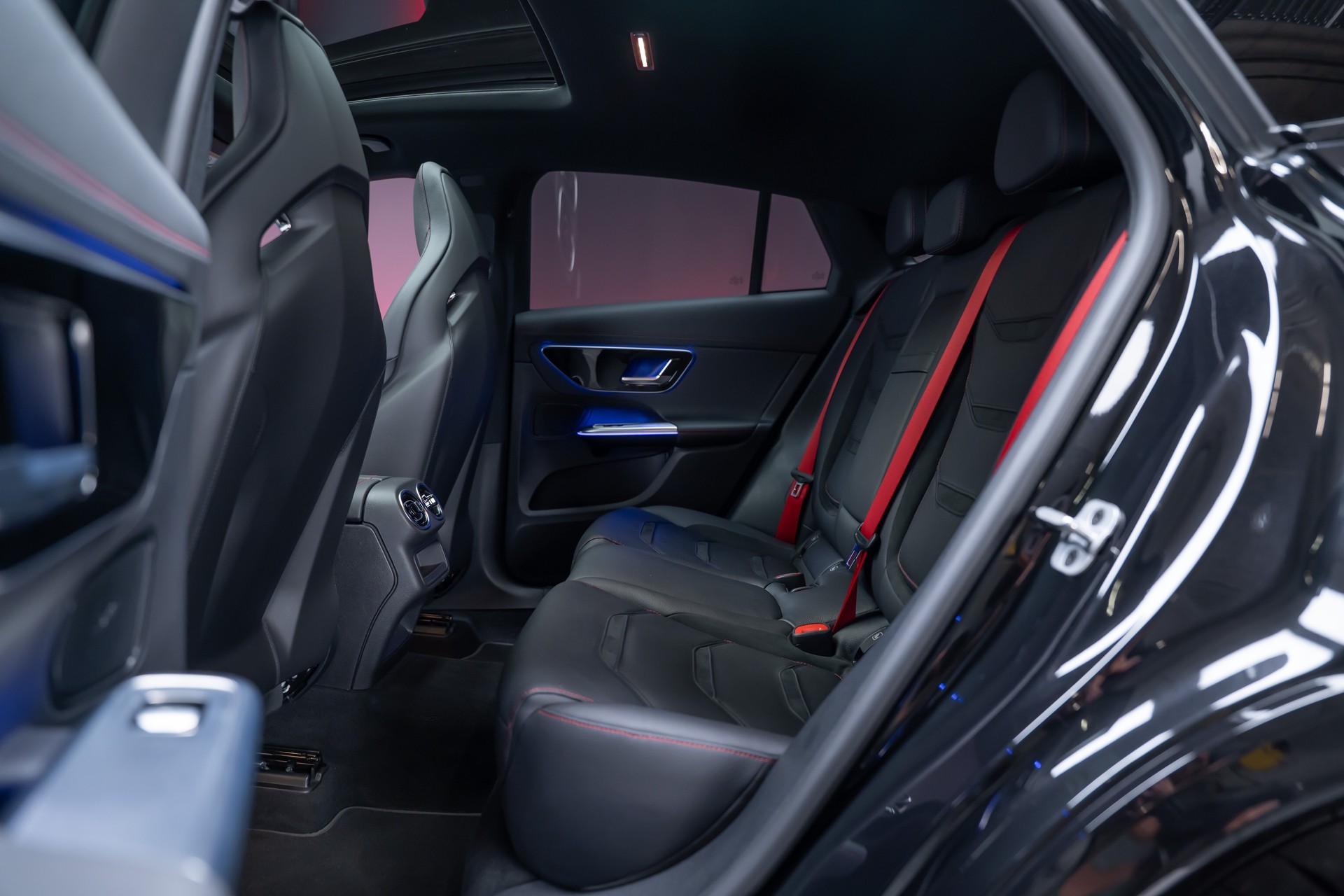 MERCEDES-BENZ GLC 43 AMG Executive Edition 4matic Coupé / Panorama-Glasdach / HeadUp / Performance-Sitze-image-22