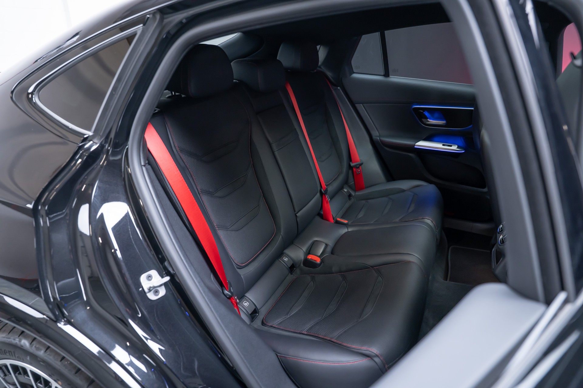 MERCEDES-BENZ GLC 43 AMG Executive Edition 4matic Coupé / Panorama-Glasdach / HeadUp / Performance-Sitze-image-26