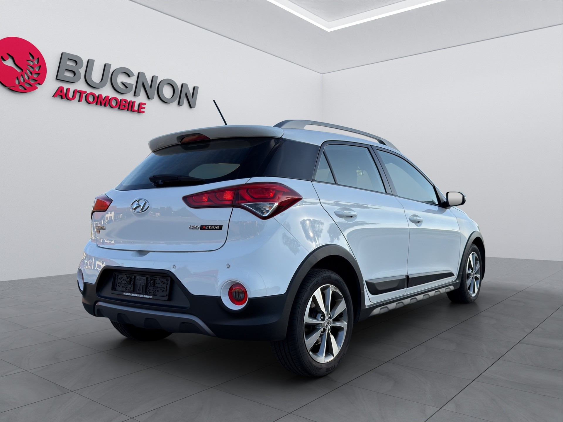 HYUNDAI i20 Active 1.0 T-GDi Amplia-image-4