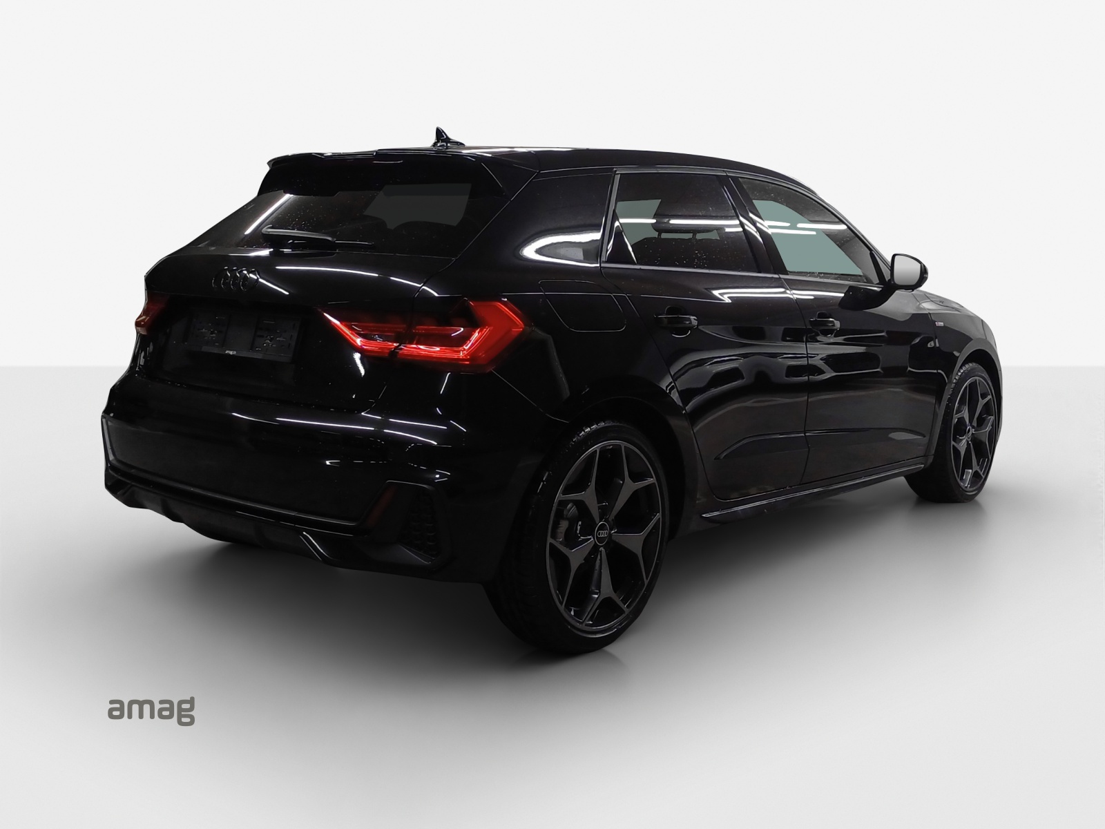AUDI A1 Sportback 30 TFSI S Line Attraction S-tronic-image-4