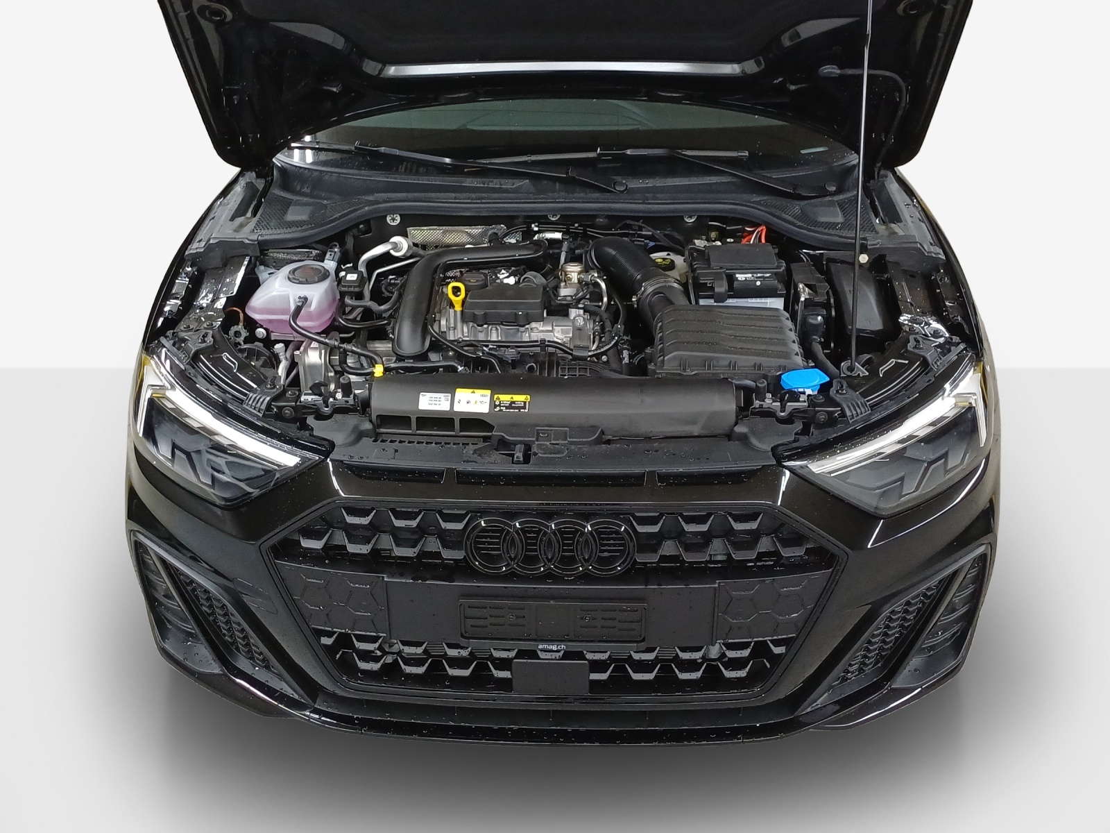 AUDI A1 Sportback 30 TFSI S Line Attraction S-tronic-image-14