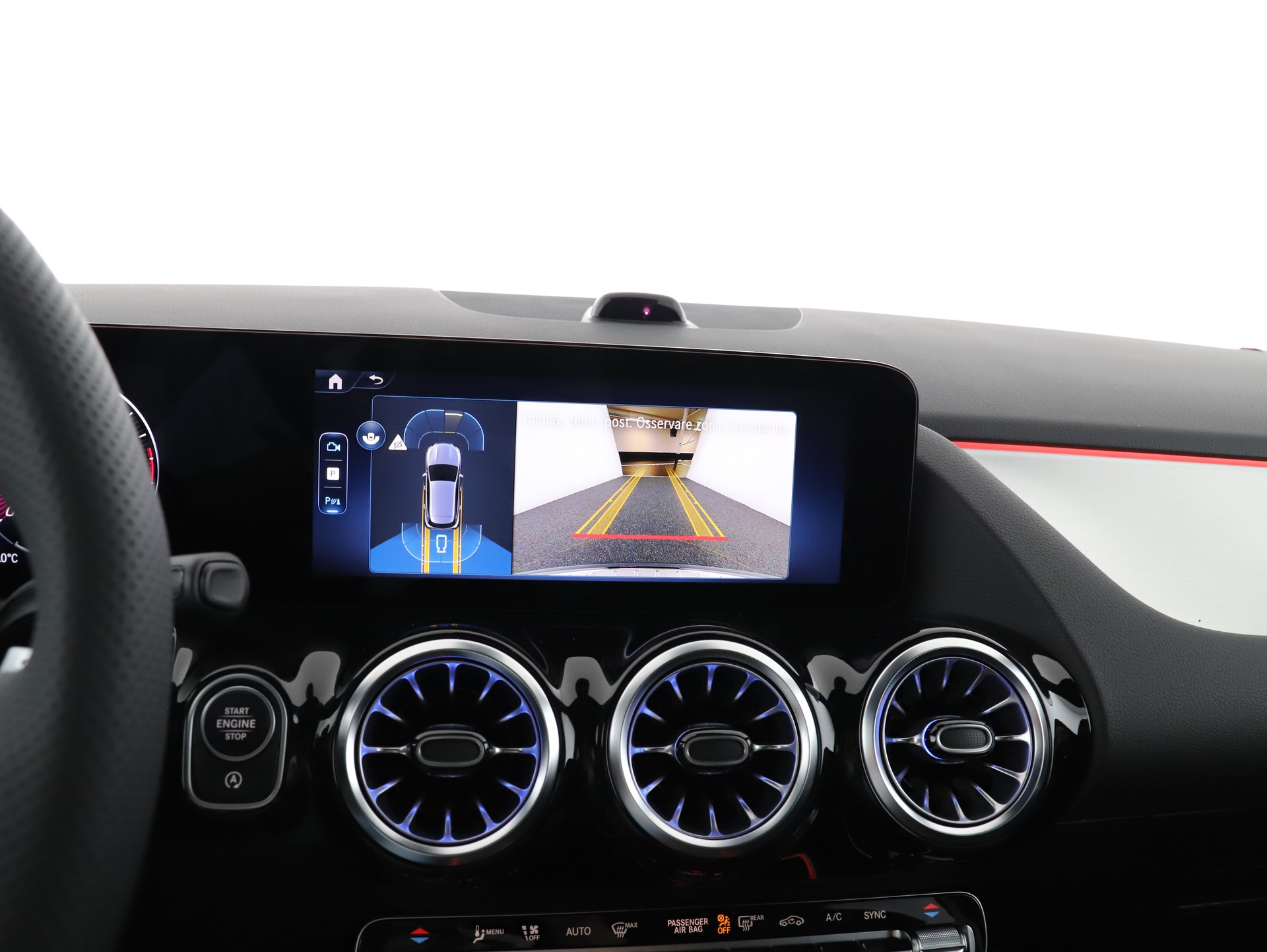 MERCEDES-BENZ GLA 200 Night Star 7G-D-image-13