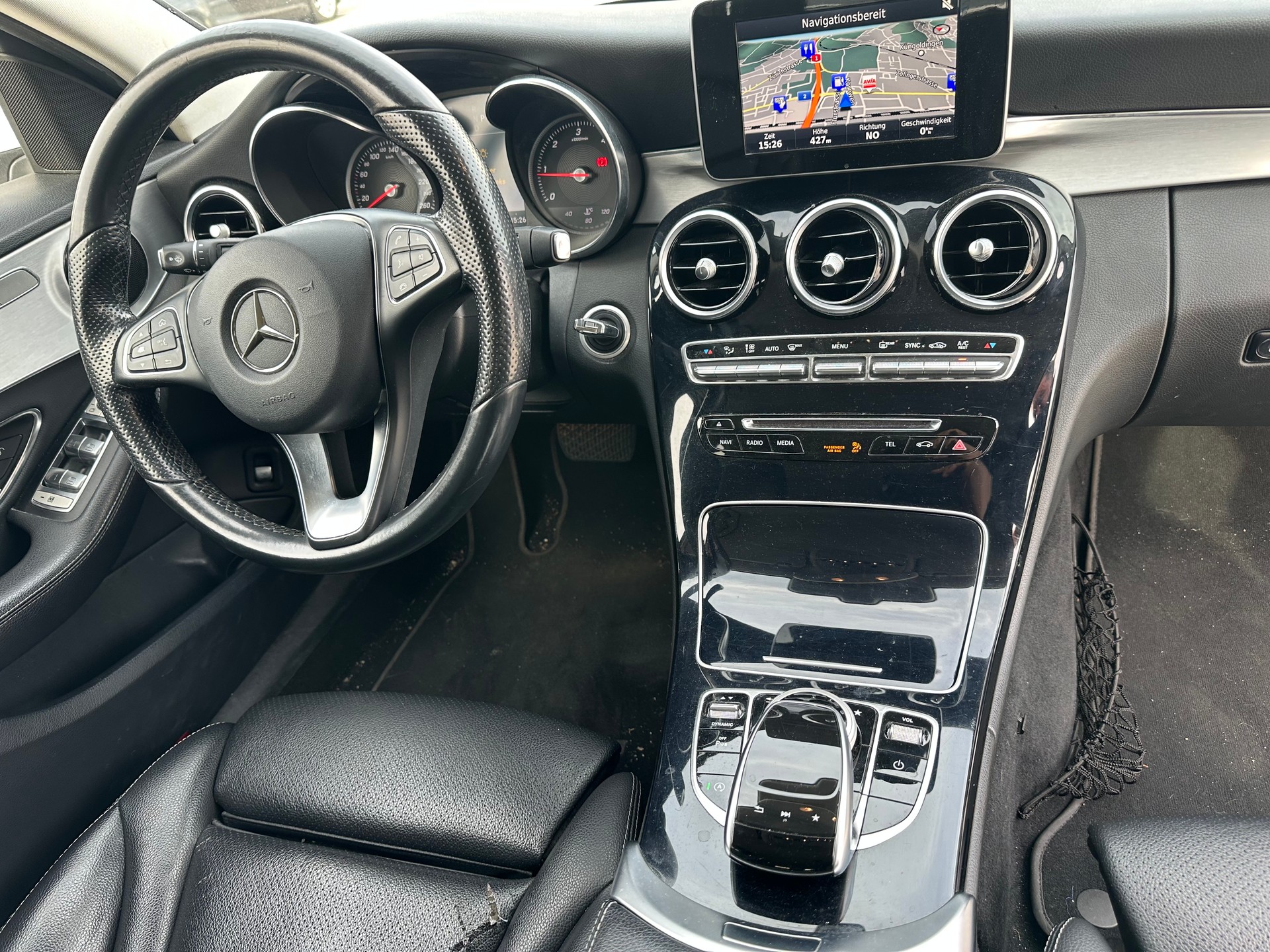 MERCEDES-BENZ C 220 d Exclusive 4Matic 7G-Tronic-image-5