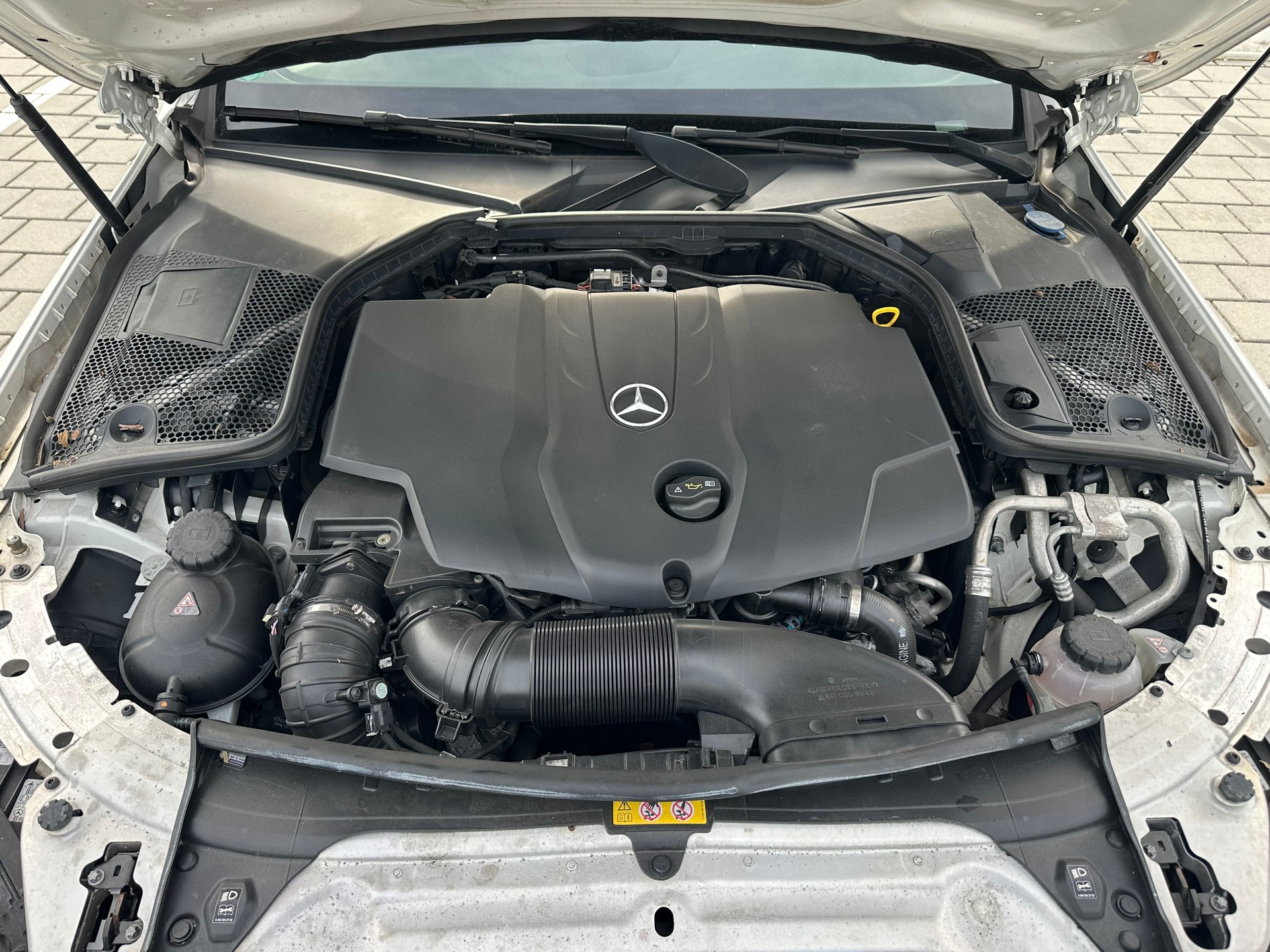 MERCEDES-BENZ C 220 d Exclusive 4Matic 7G-Tronic-image-9