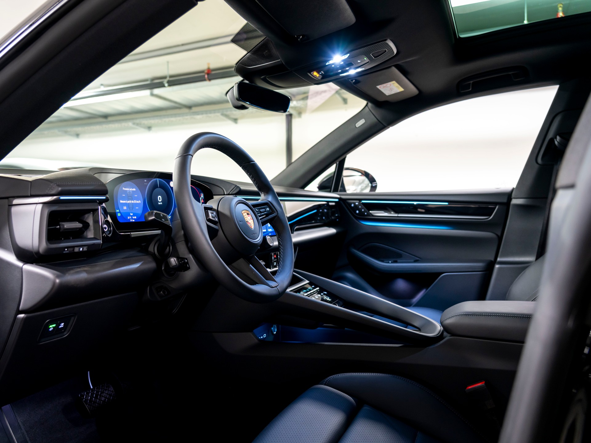 PORSCHE Macan 4 100kWh-image-13