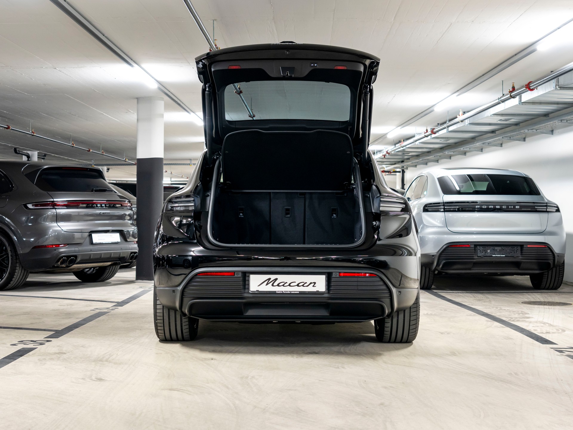 PORSCHE Macan 4 100kWh-image-24