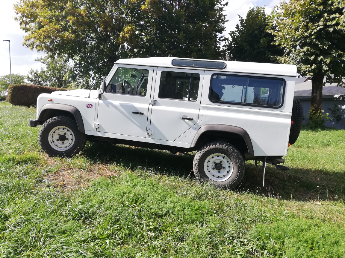 LAND ROVER 2.2 TD4-image-0