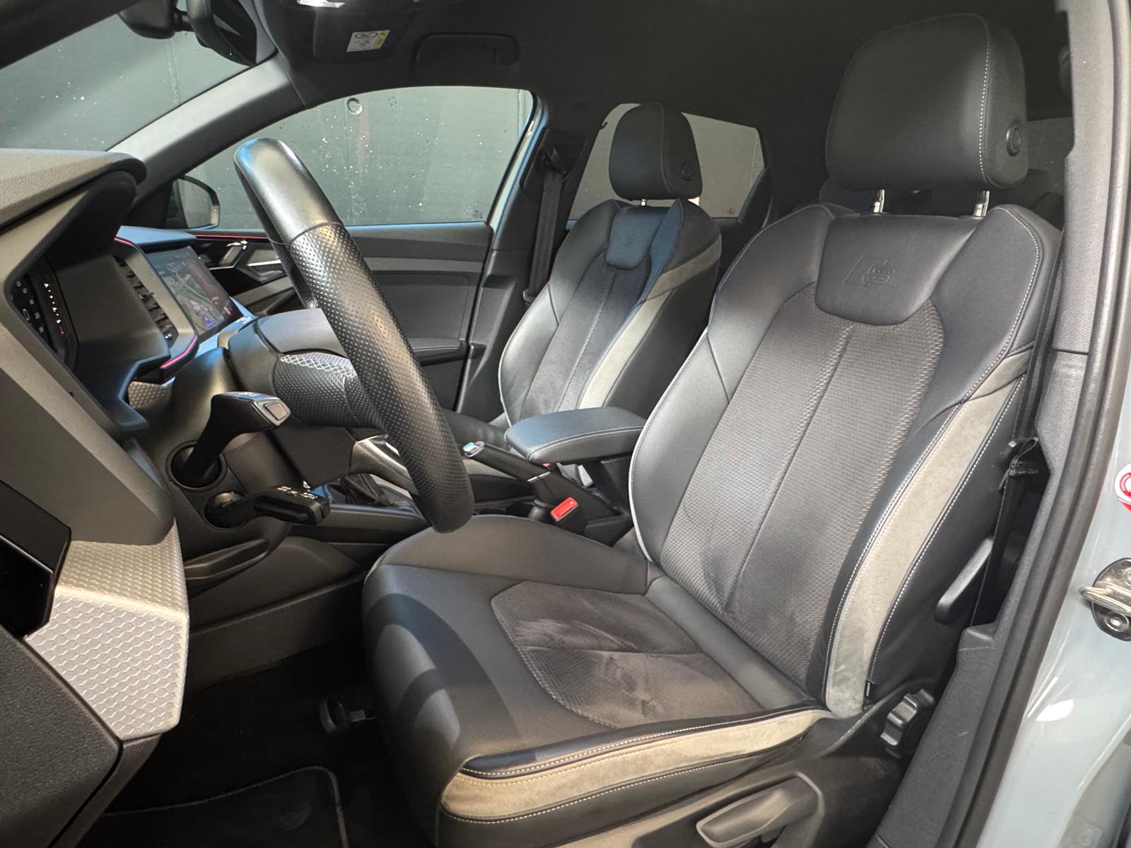 AUDI A1 Sportback 35 TFSI S Line S-tronic-image-8