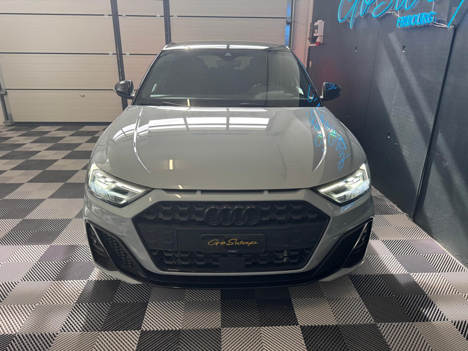 AUDI A1 Sportback 35 TFSI S Line S-tronic-image-7