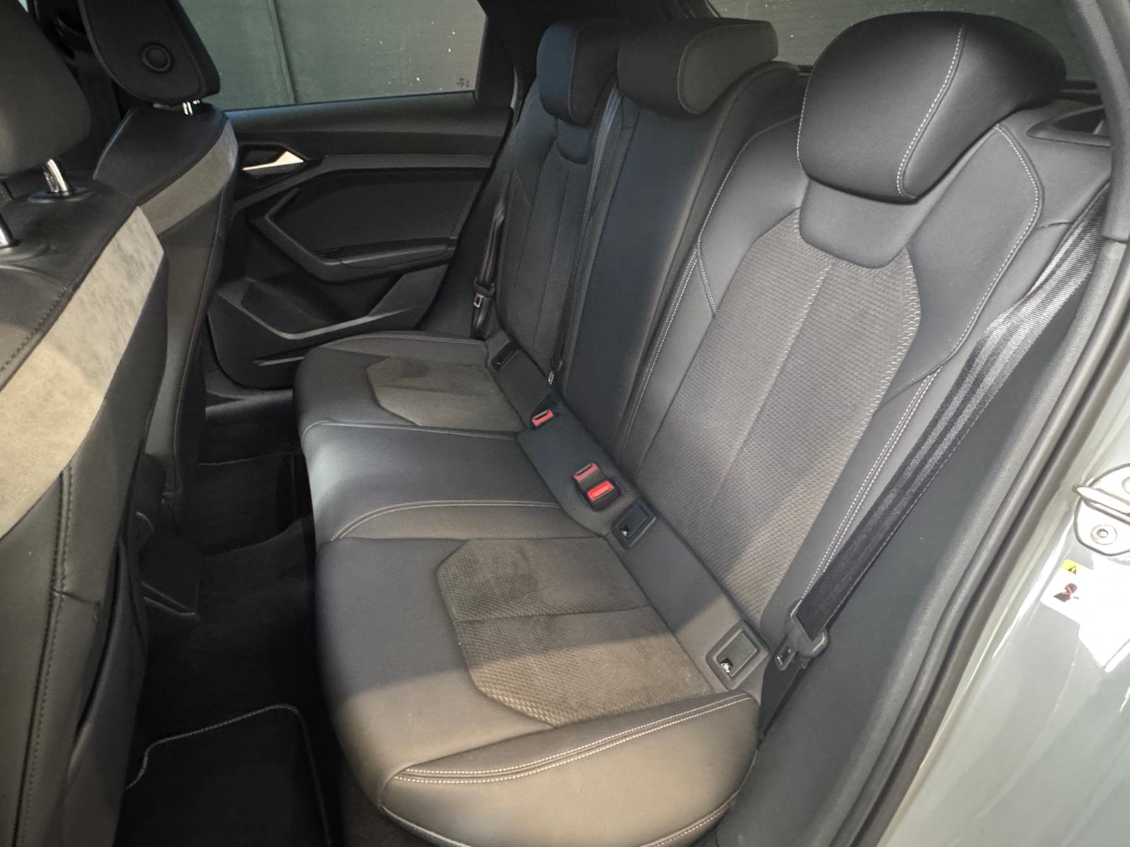 AUDI A1 Sportback 35 TFSI S Line S-tronic-image-9