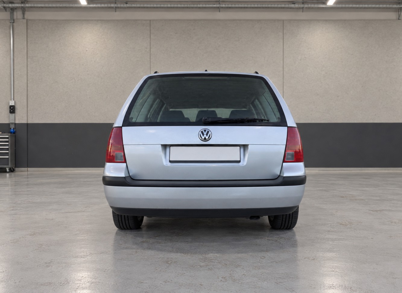 VW Golf Variant 2.0 Comfortline-image-5
