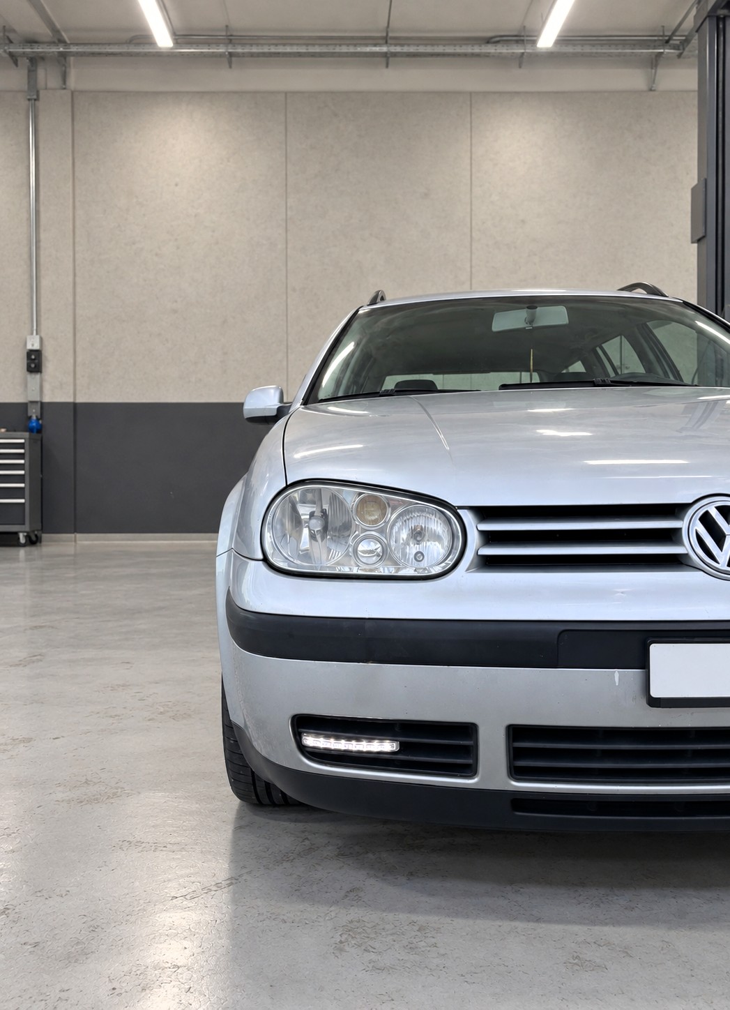 VW Golf Variant 2.0 Comfortline-image-0