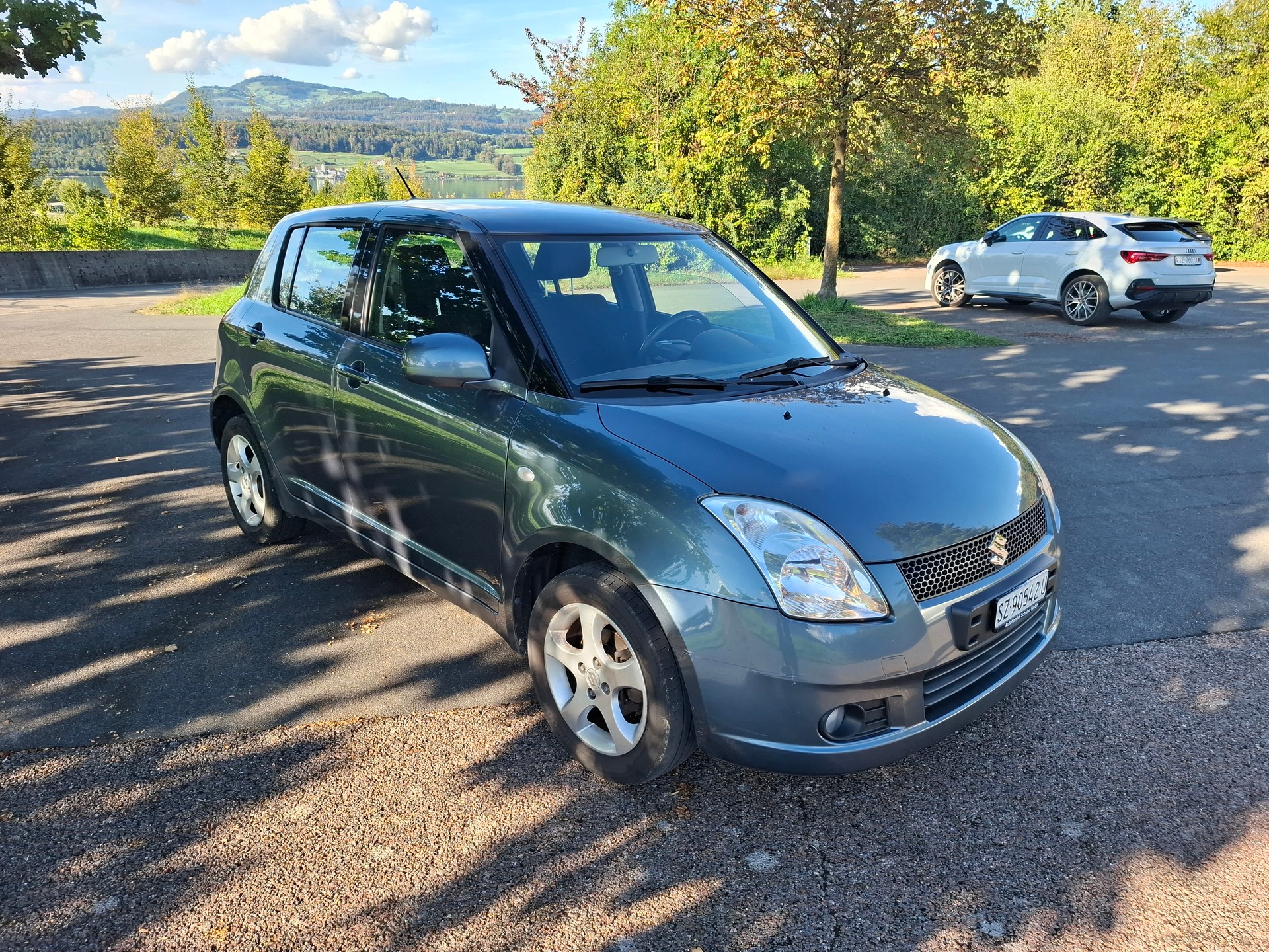SUZUKI Swift 1.3i 16V GL 4x4-image-0
