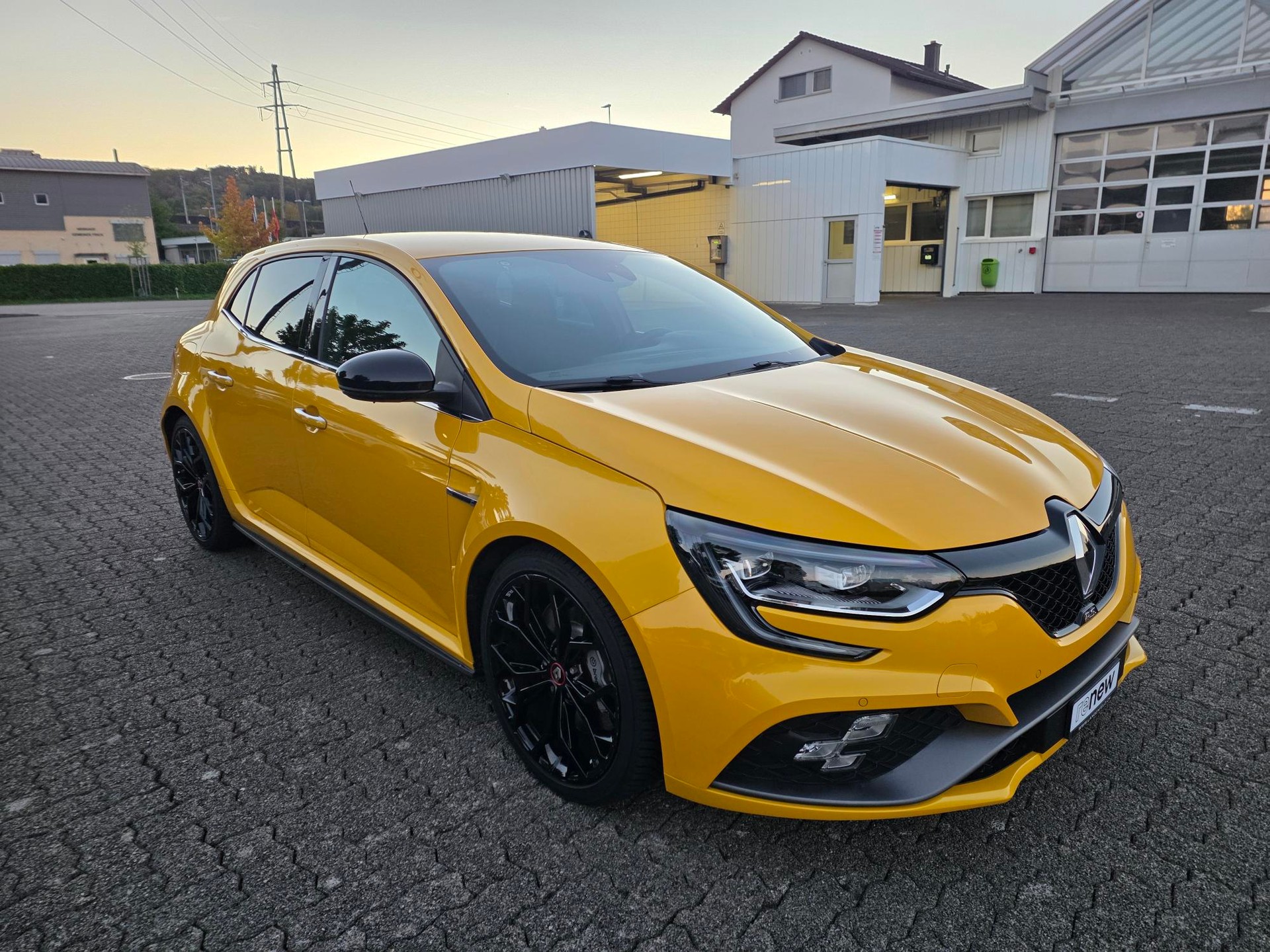 RENAULT Mégane Berline R.S. 280 EDC E6Dt-image-4