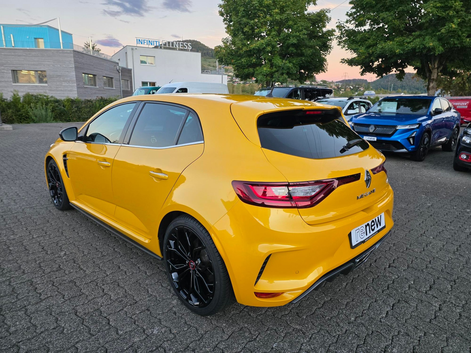 RENAULT Mégane Berline R.S. 280 EDC E6Dt-image-2