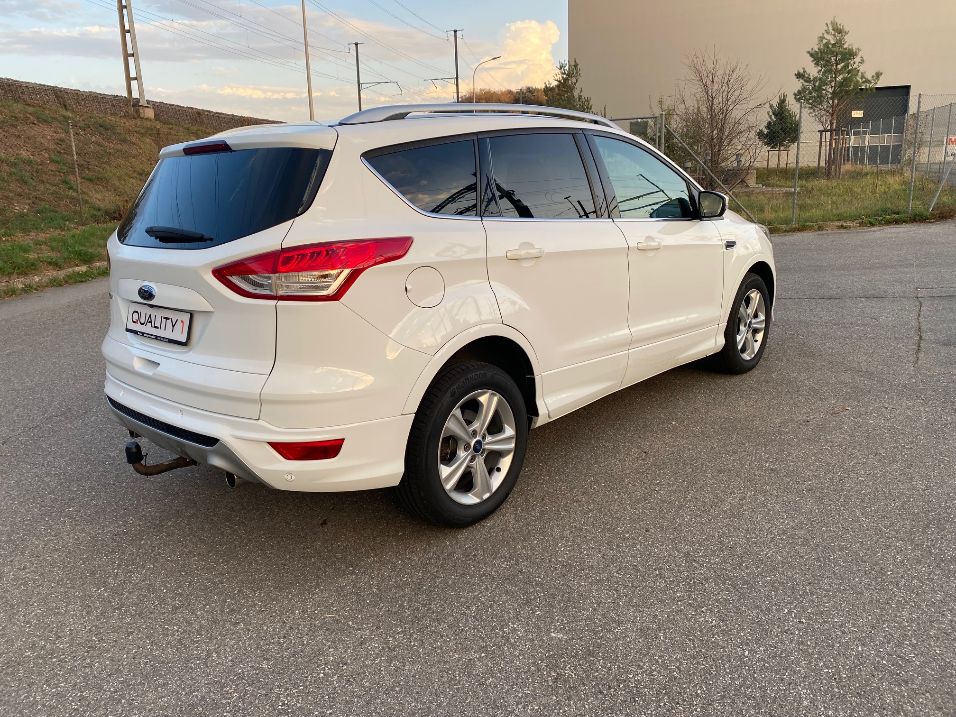 FORD Kuga 2.0 TDCi Titanium S 4WD PowerShift-showroom-element-2