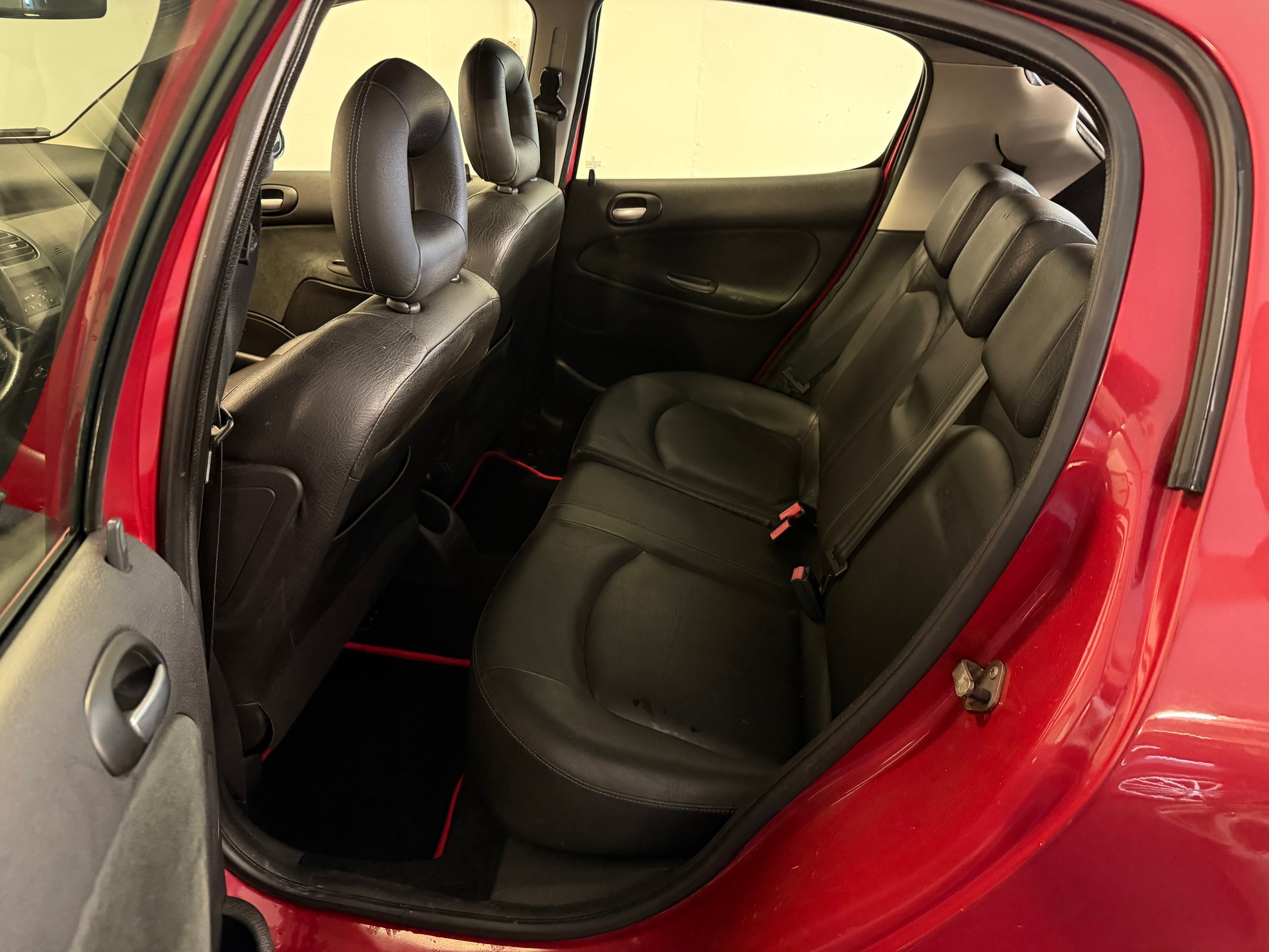 PEUGEOT 206 1.6 16V Platinum-image-8