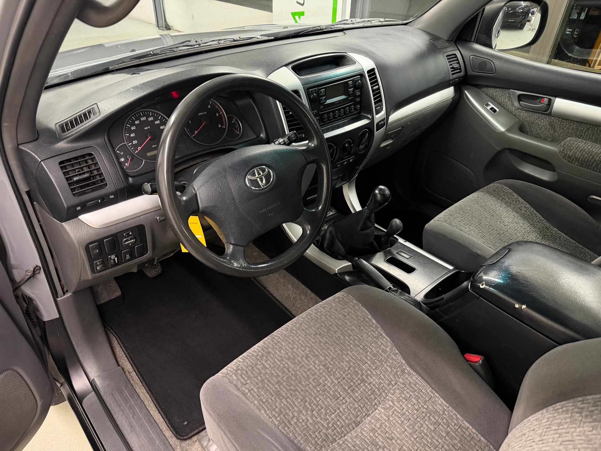 TOYOTA Land Cruiser 3.0 TD Linea Luna-image-10
