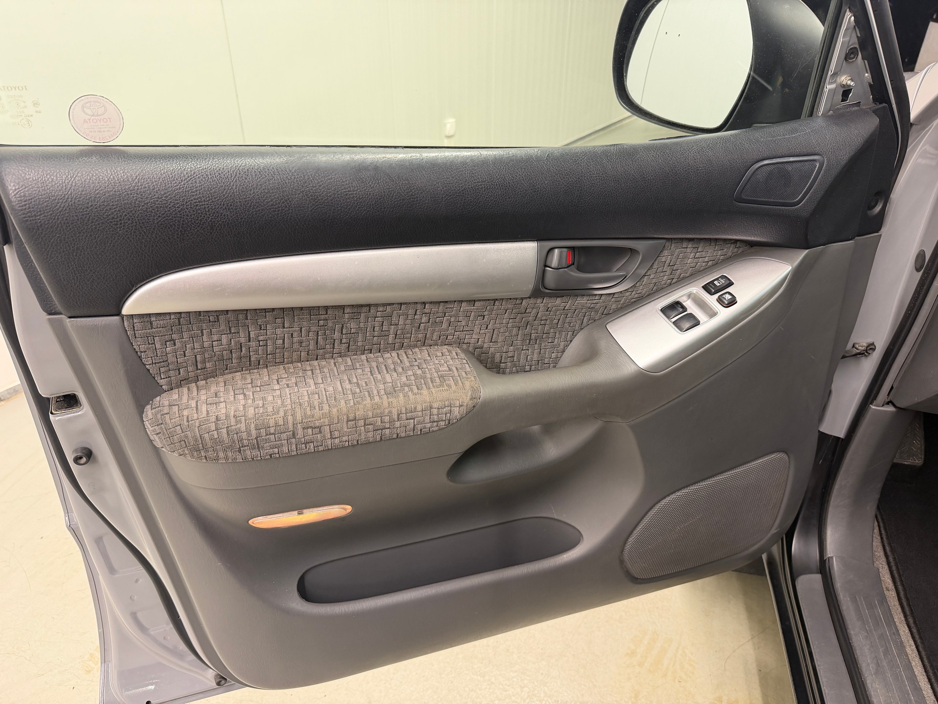 TOYOTA Land Cruiser 3.0 TD Linea Luna-image-12