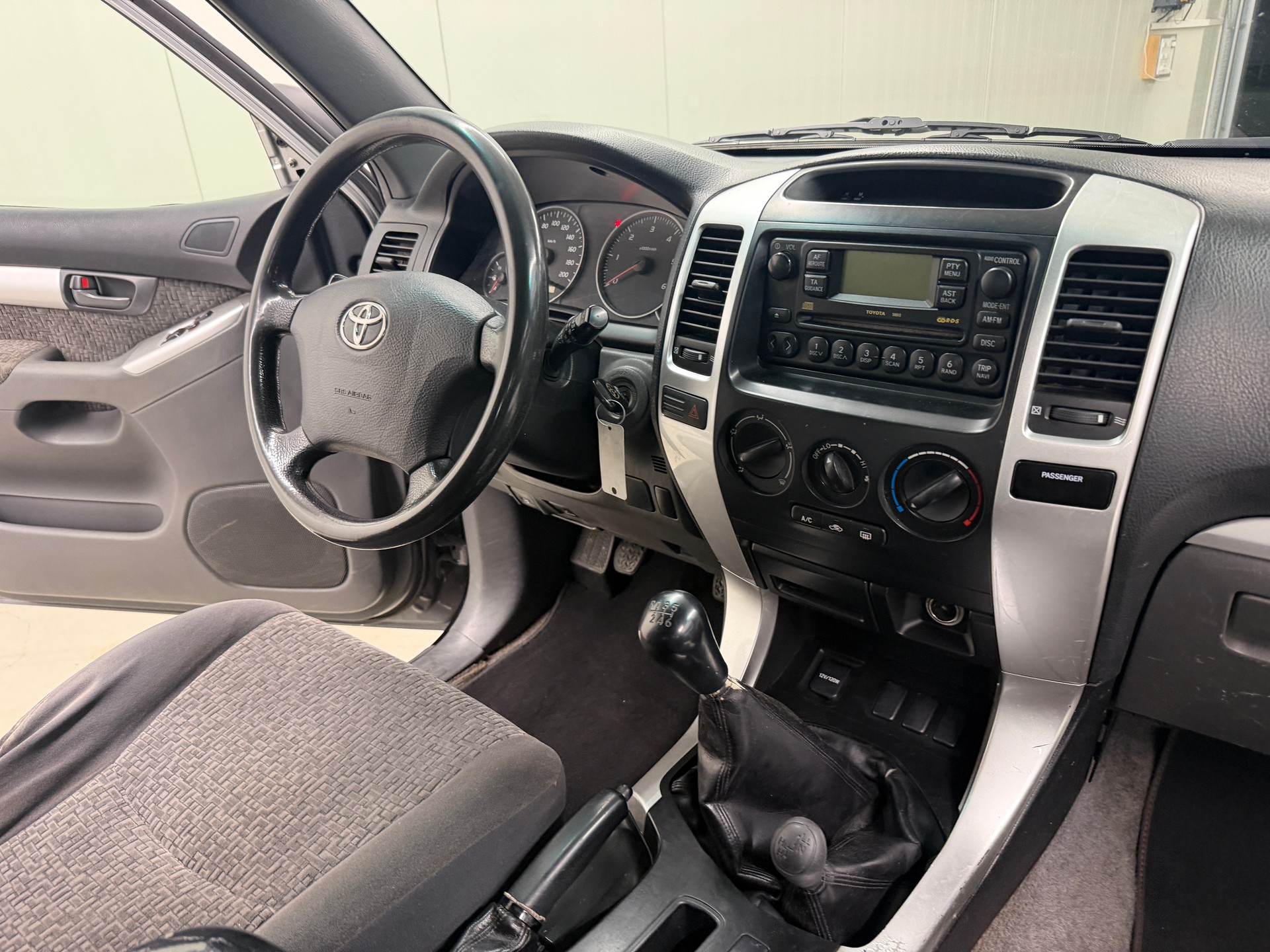 TOYOTA Land Cruiser 3.0 TD Linea Luna-image-15