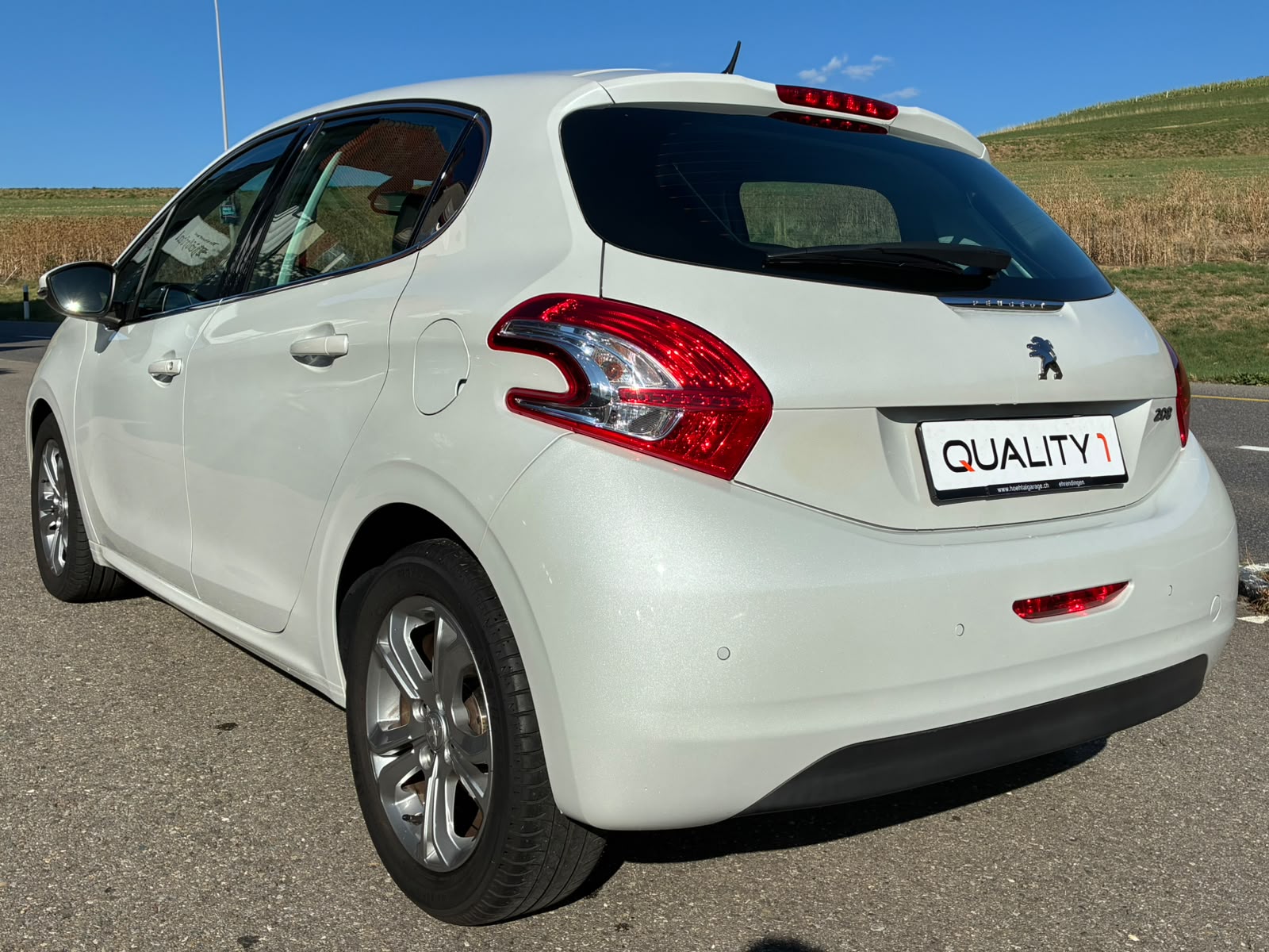 PEUGEOT 208 1.6 VTI Allure Automatik-image-3