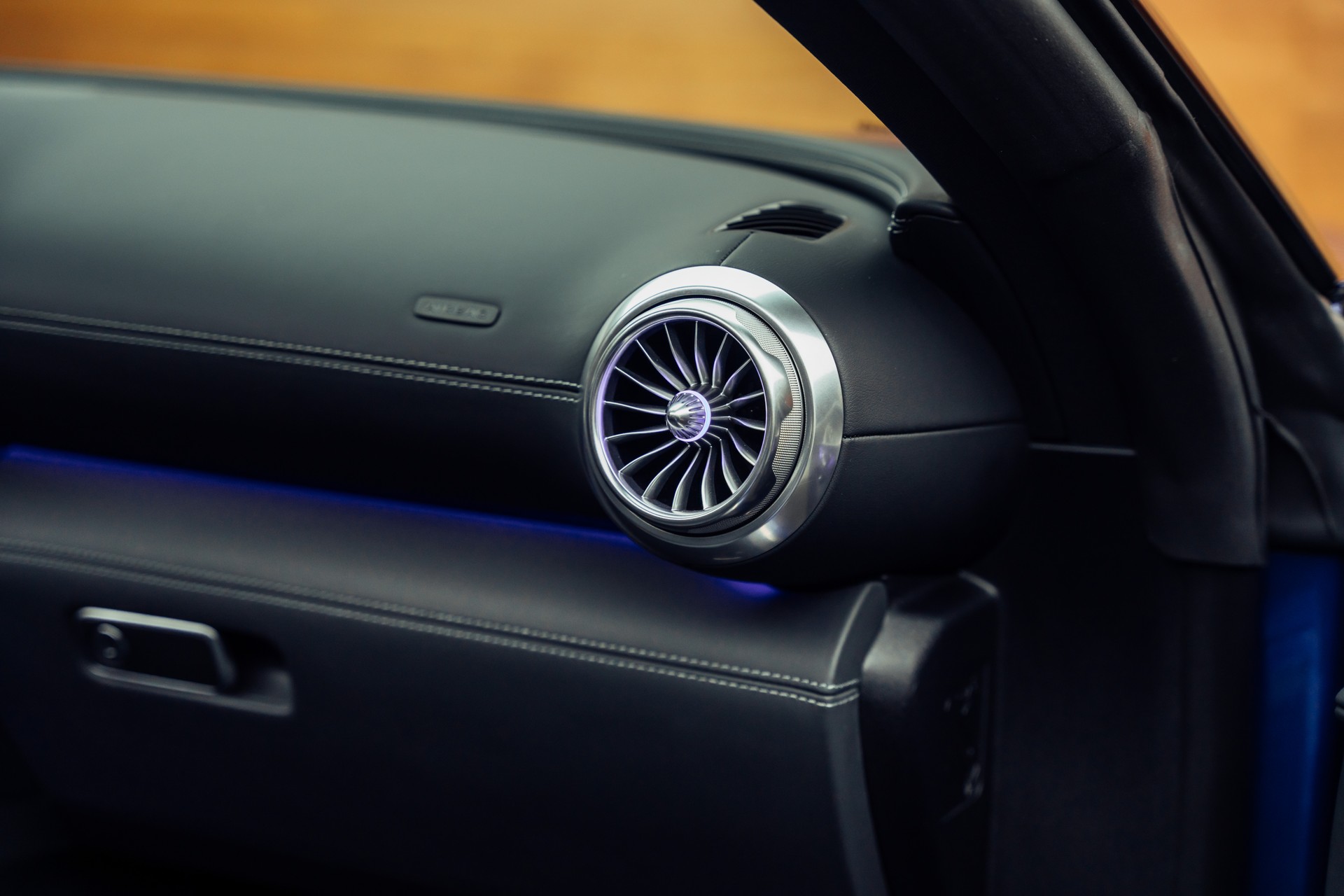 MERCEDES-BENZ AMG SL 63 4M Speedshift MCT-image-15