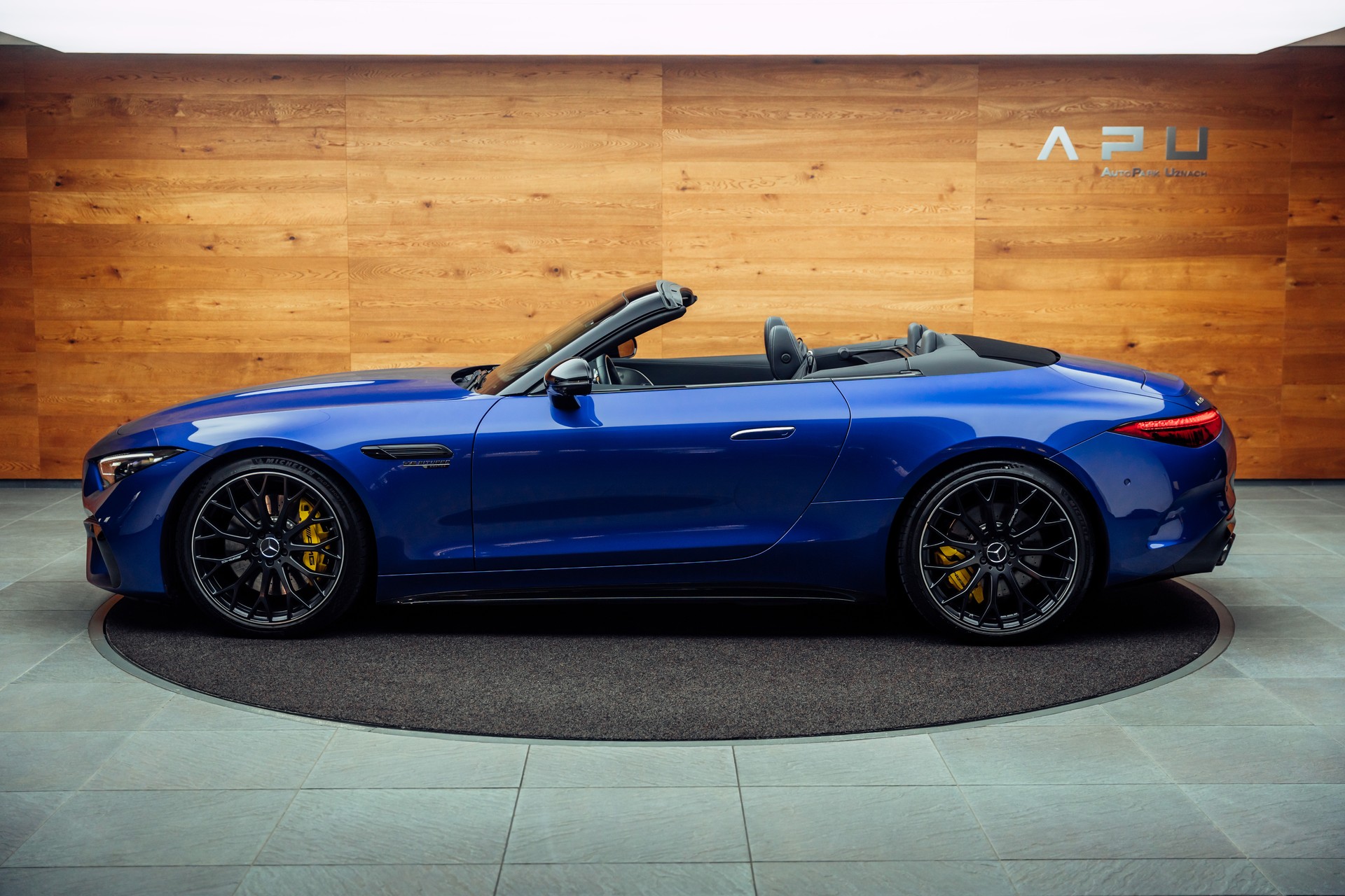 MERCEDES-BENZ AMG SL 63 4M Speedshift MCT-image-9