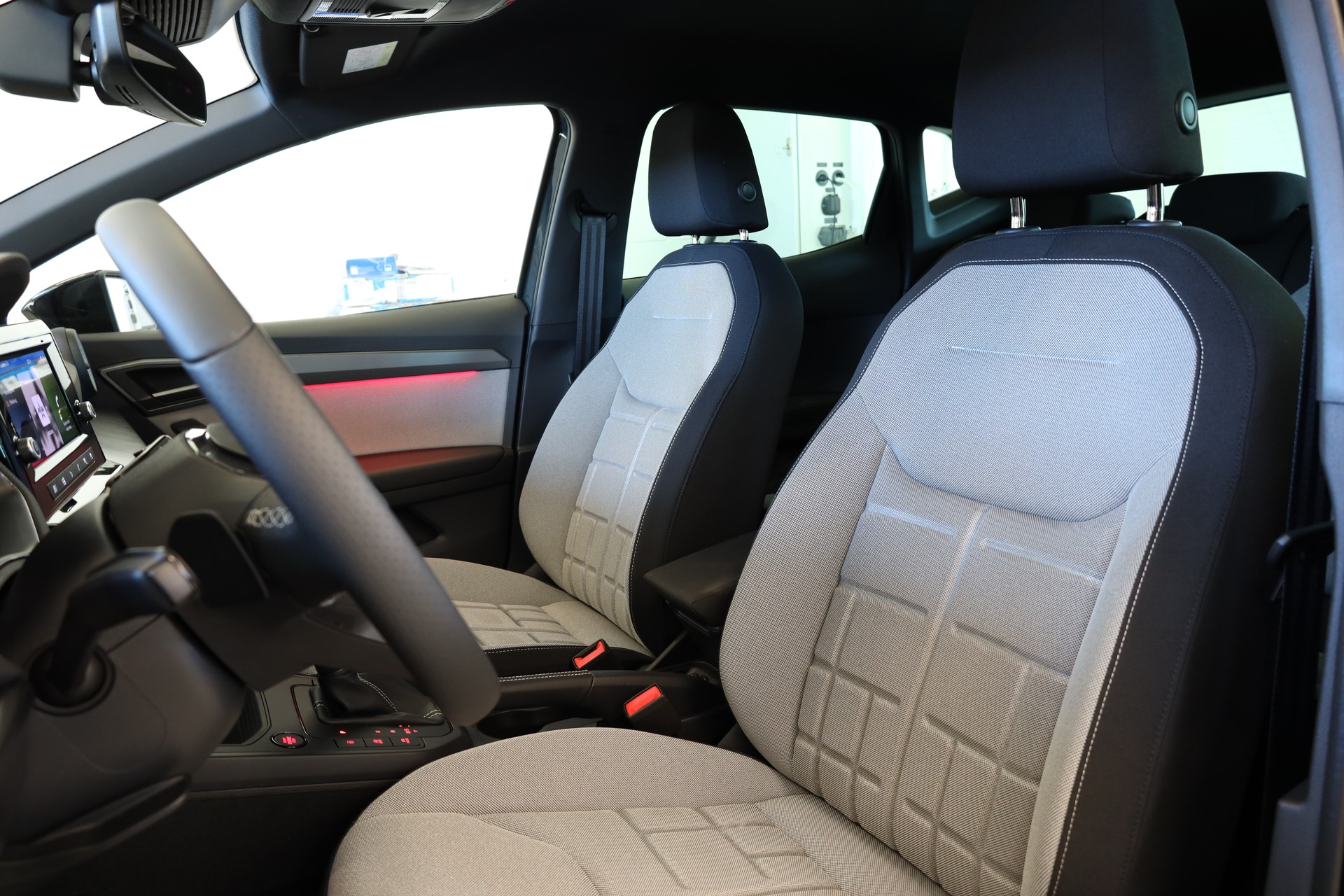 SEAT Ibiza 1.0 TSI 115 FR DSG-image-11