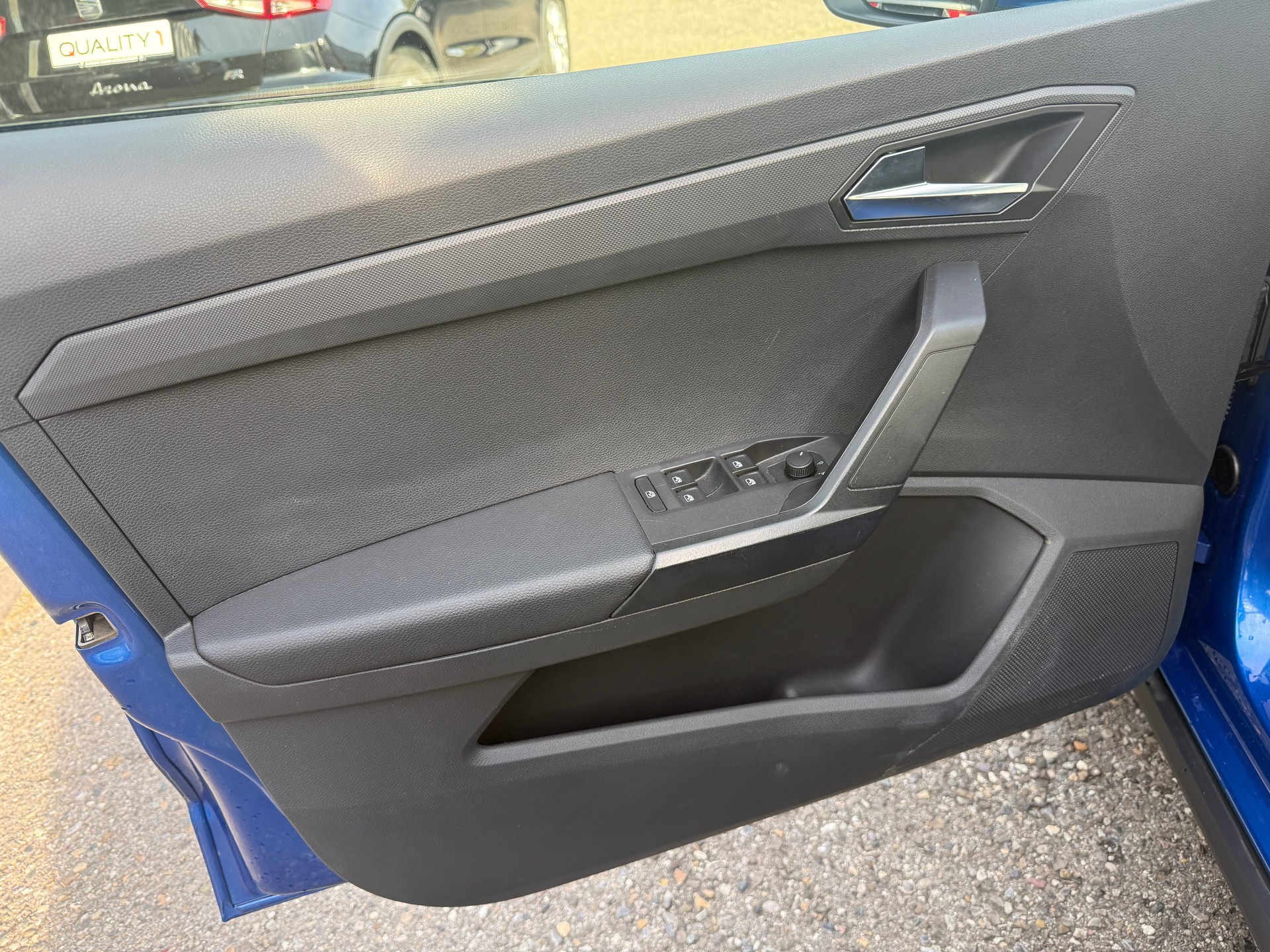 SEAT Arona 1.0 TSI Eco Style DSG *** HERSTELLERGARANTIE BIS 04.2027***-image-21